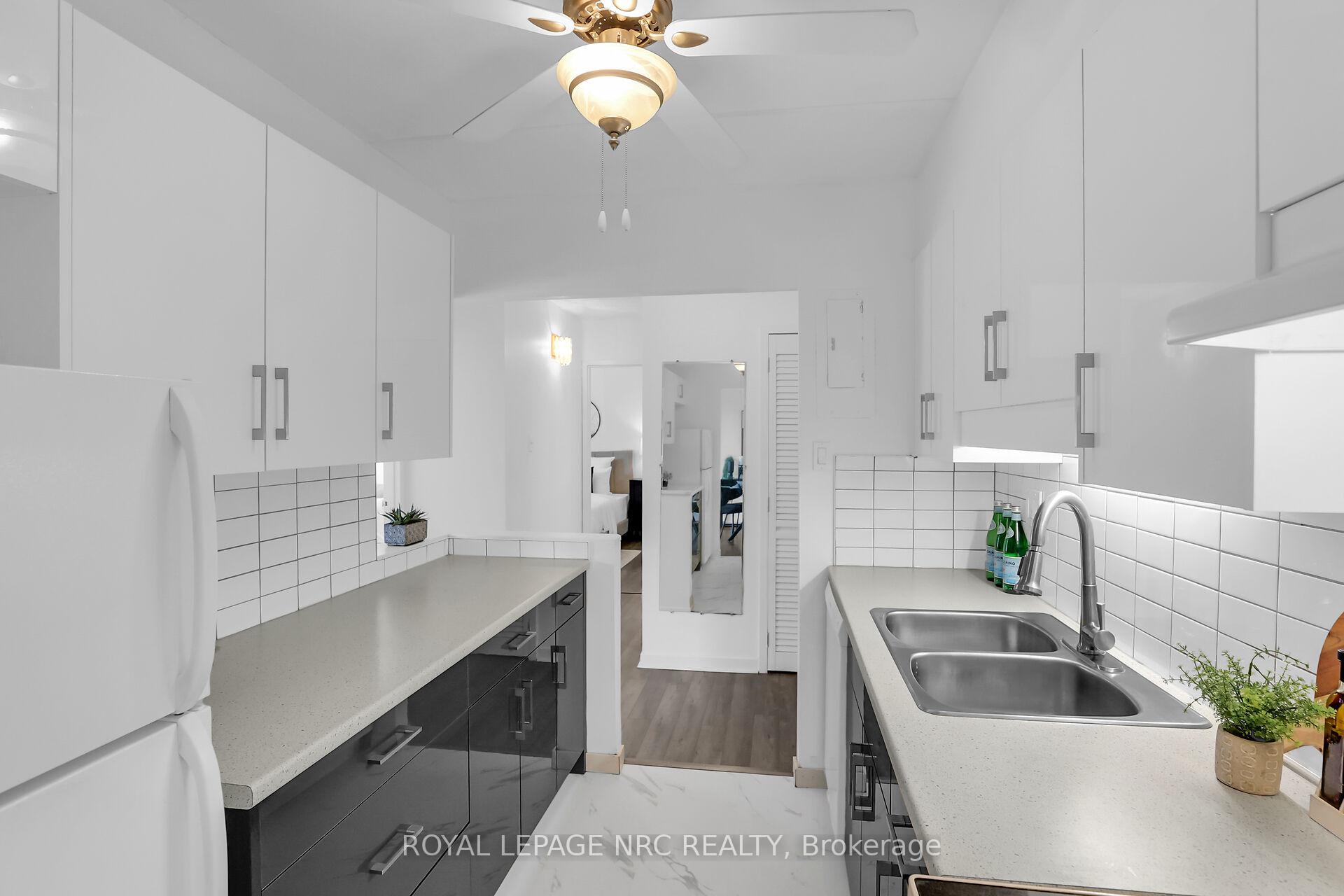 Photo 7 of Unit 208, 196 Scott Street, St. Catharines, Fairview — HOMEH