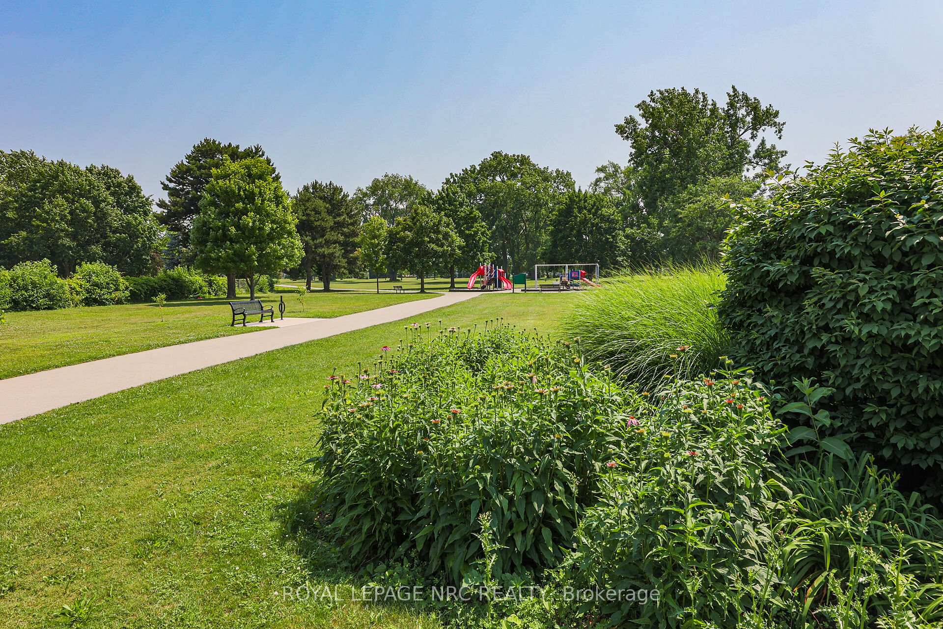 Photo 27 of Unit 208, 196 Scott Street, St. Catharines, Fairview — HOMEH