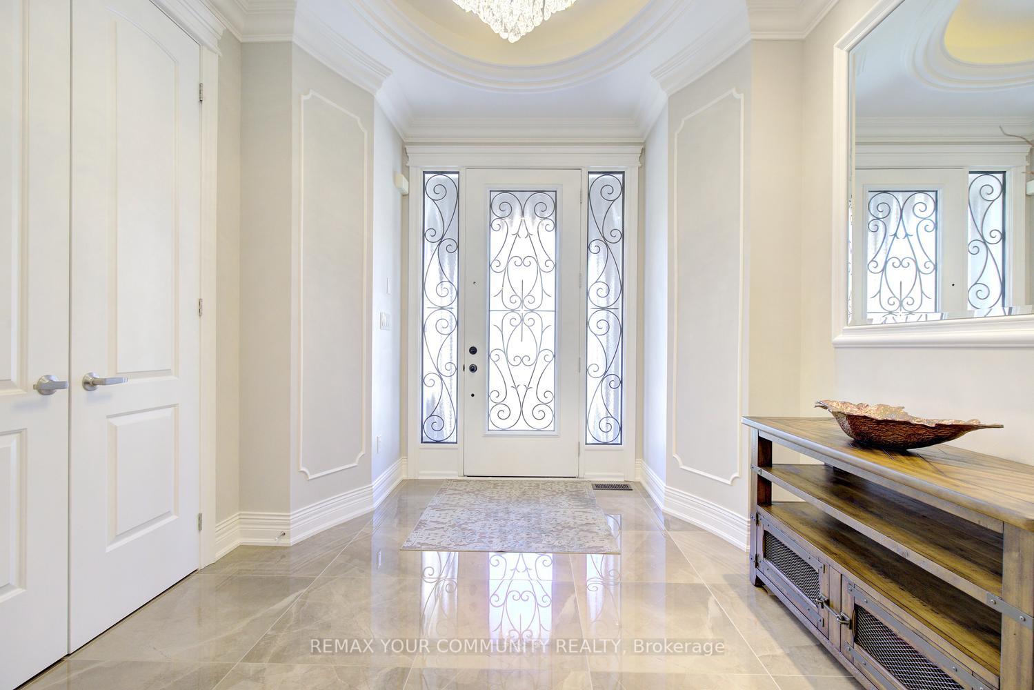 Photo 6 of 75 Baldry Avenue, Vaughan, Patterson — HOMEH