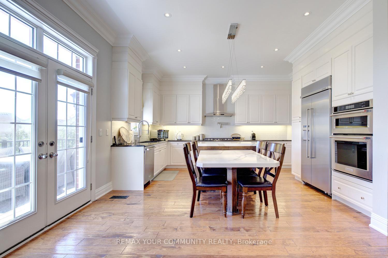 Photo 14 of 75 Baldry Avenue, Vaughan, Patterson — HOMEH