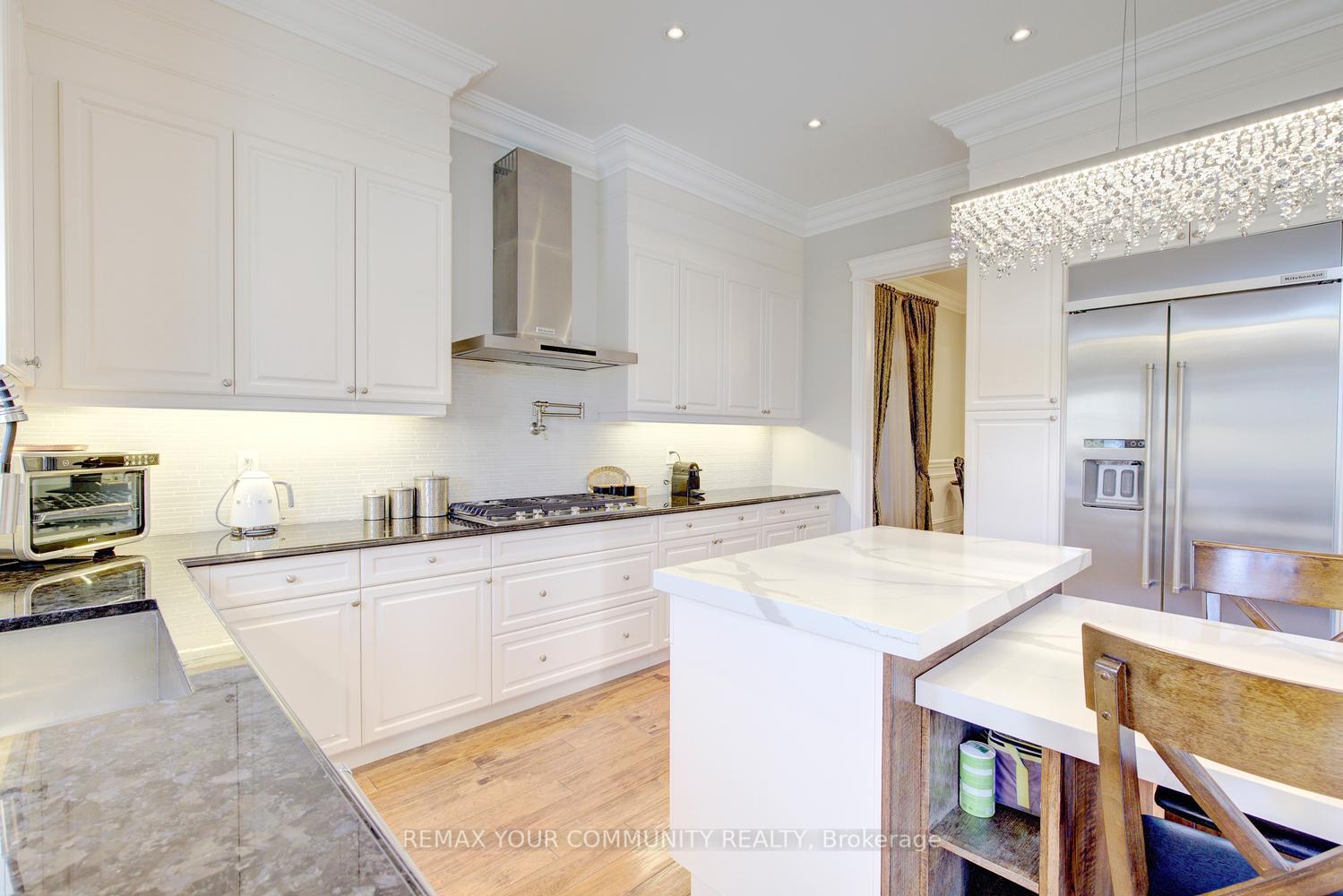 Photo 16 of 75 Baldry Avenue, Vaughan, Patterson — HOMEH