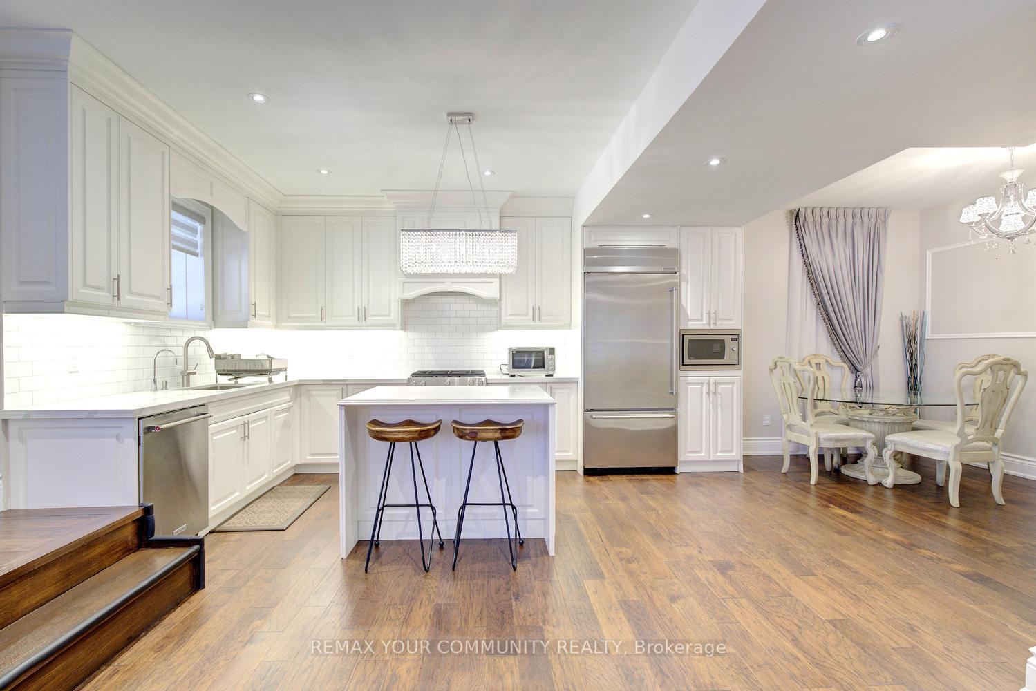 Photo 38 of 75 Baldry Avenue, Vaughan, Patterson — HOMEH