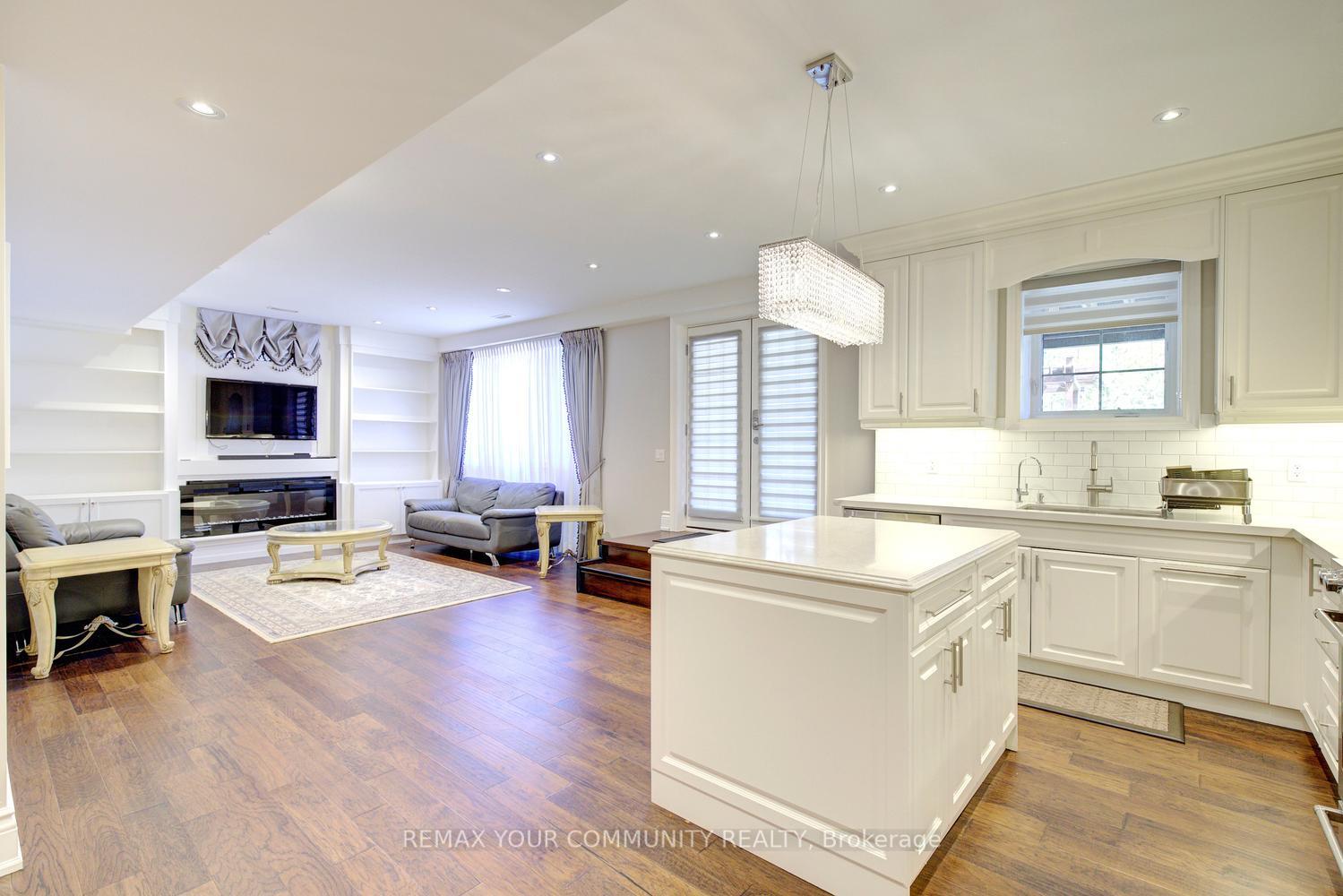 Photo 40 of 75 Baldry Avenue, Vaughan, Patterson — HOMEH