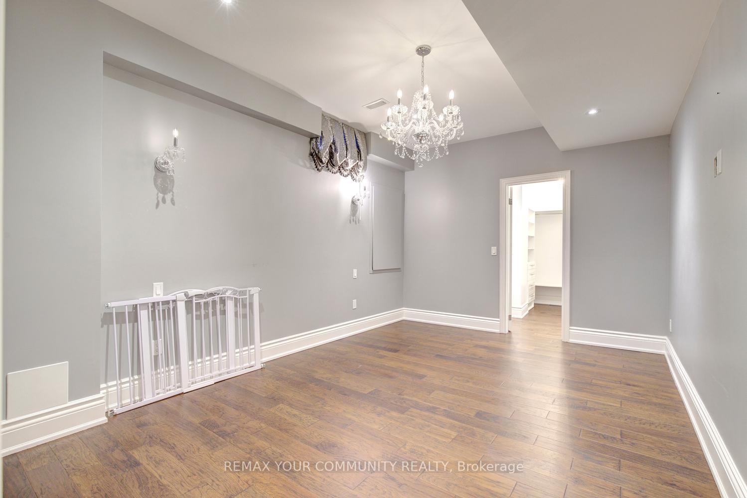 Photo 42 of 75 Baldry Avenue, Vaughan, Patterson — HOMEH