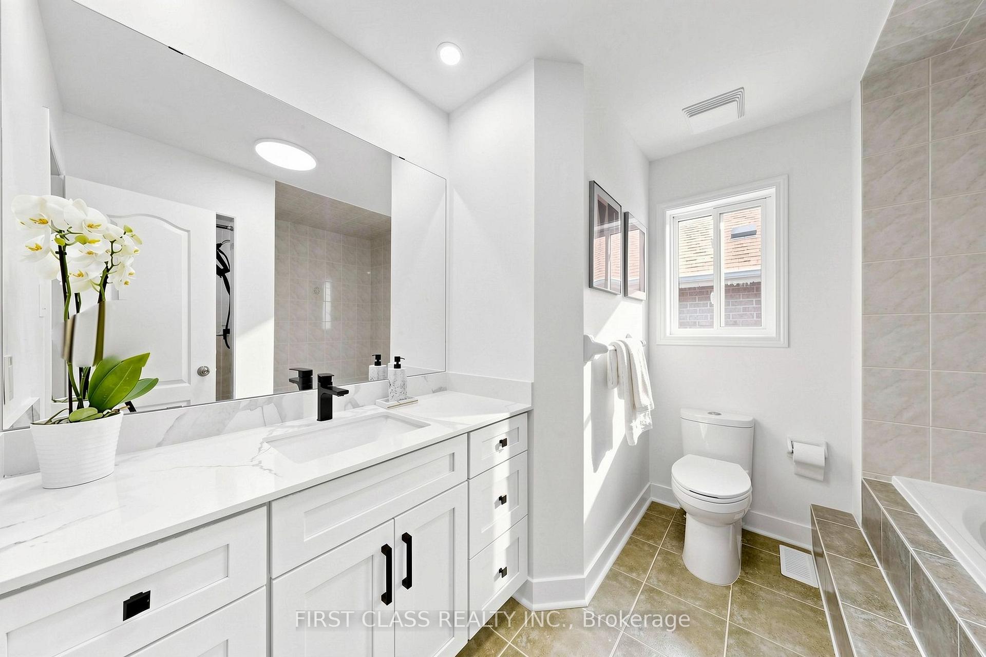 Photo 16 of 175 Tiller Trail, Brampton, Fletcher's Creek Village — HOMEH
