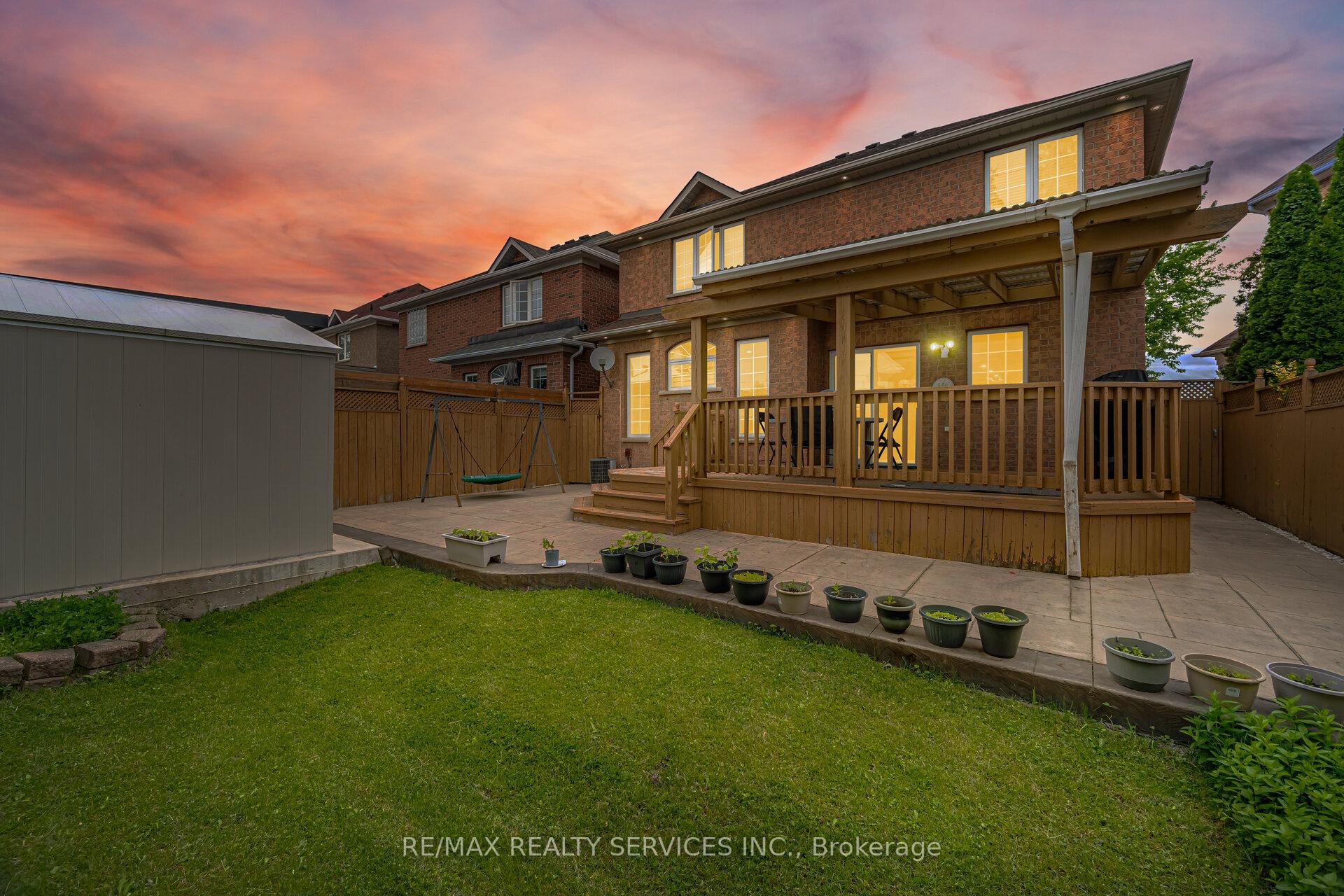 Photo 45 of 44 Brambirch Crescent, Brampton, Northwest Sandalwood Parkway — HOMEH