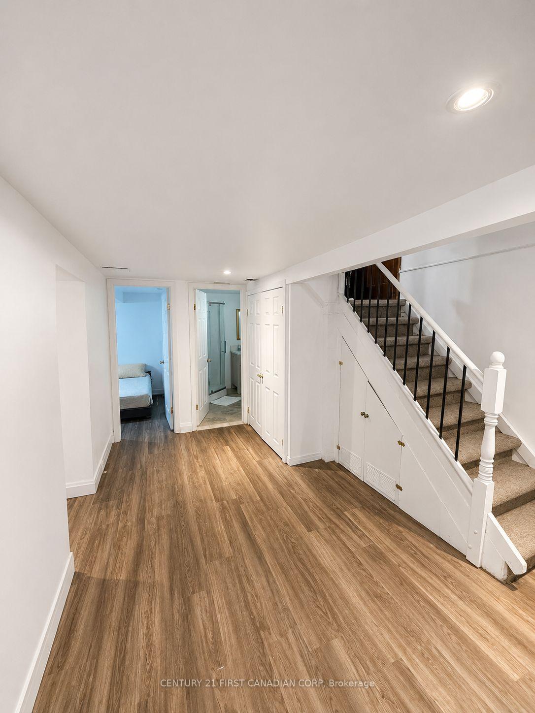 Photo 21 of 5 Clenray Place, London, East B — HOMEH