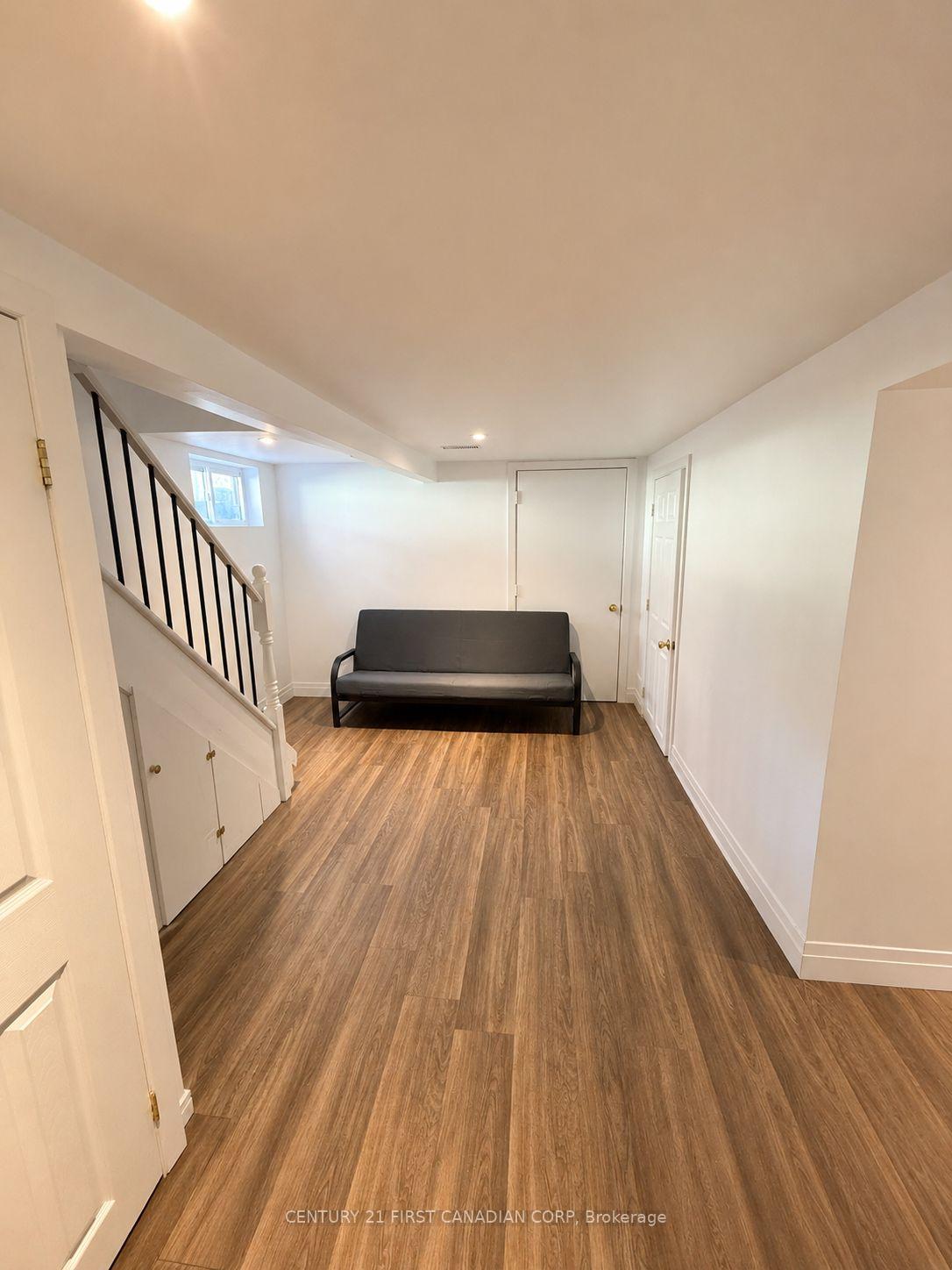 Photo 23 of 5 Clenray Place, London, East B — HOMEH