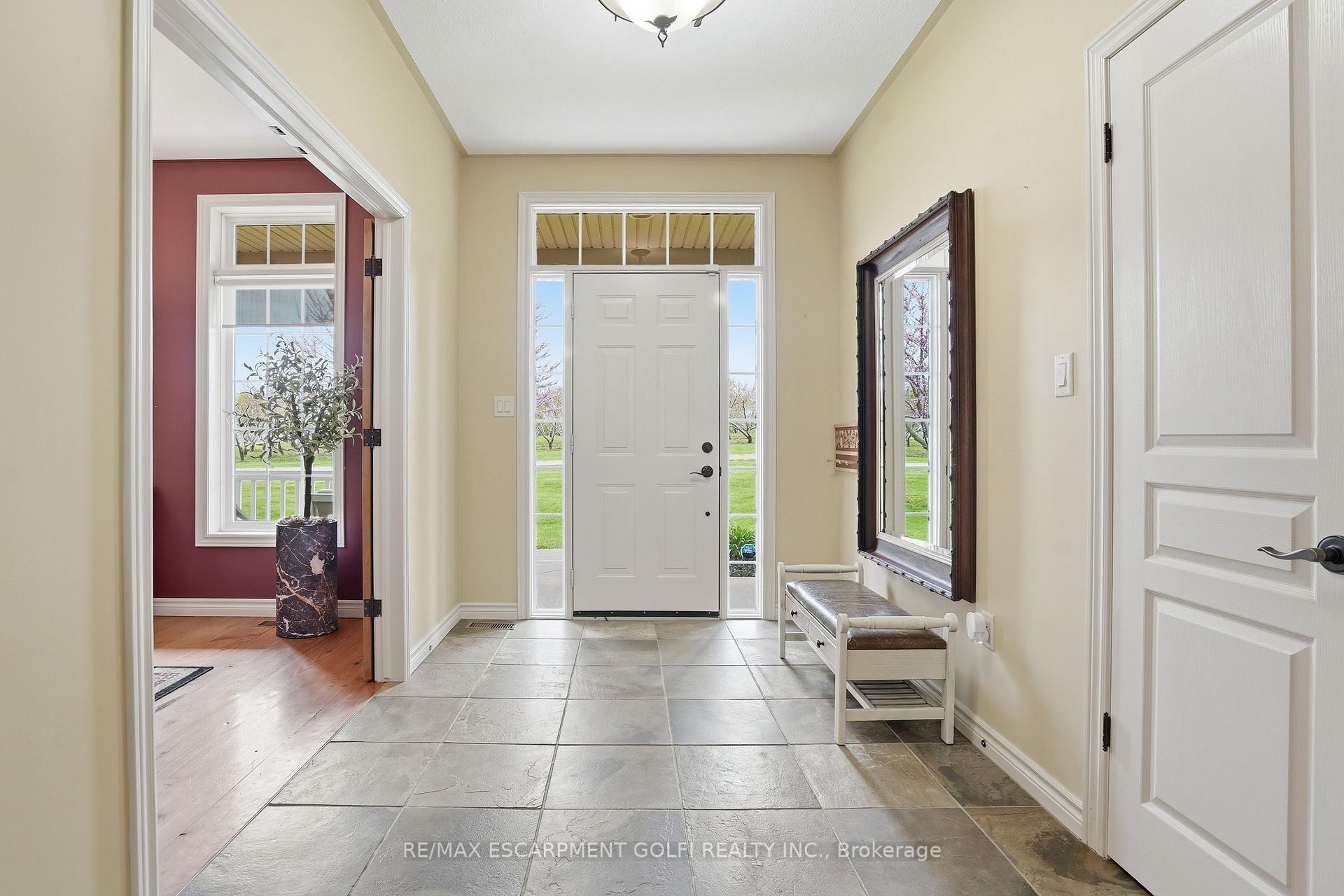 Photo 14 of 461 Tice Road, Pelham, North Pelham — HOMEH