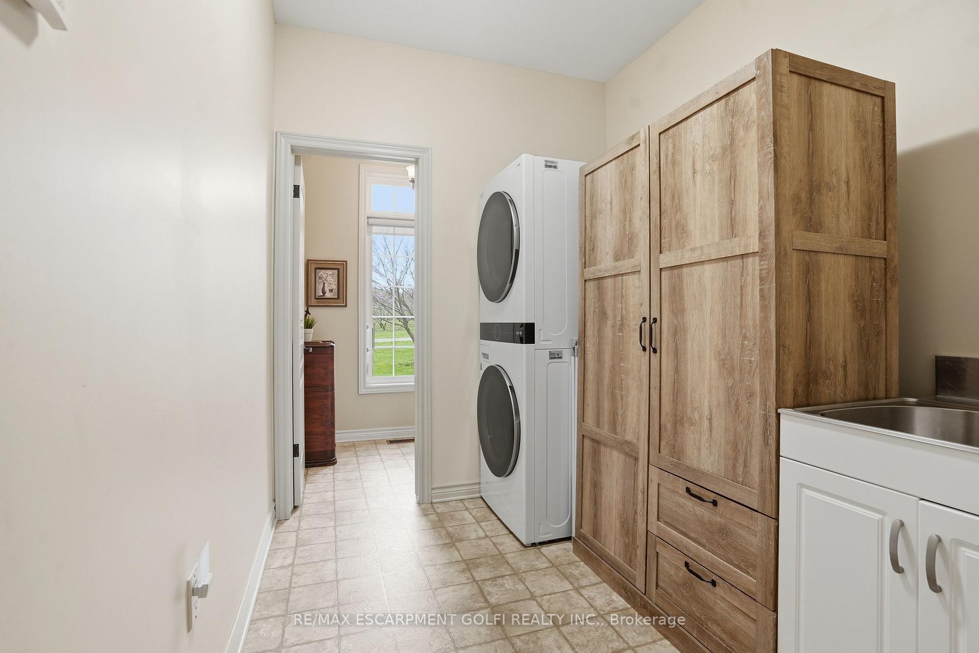Photo 24 of 461 Tice Road, Pelham, North Pelham — HOMEH
