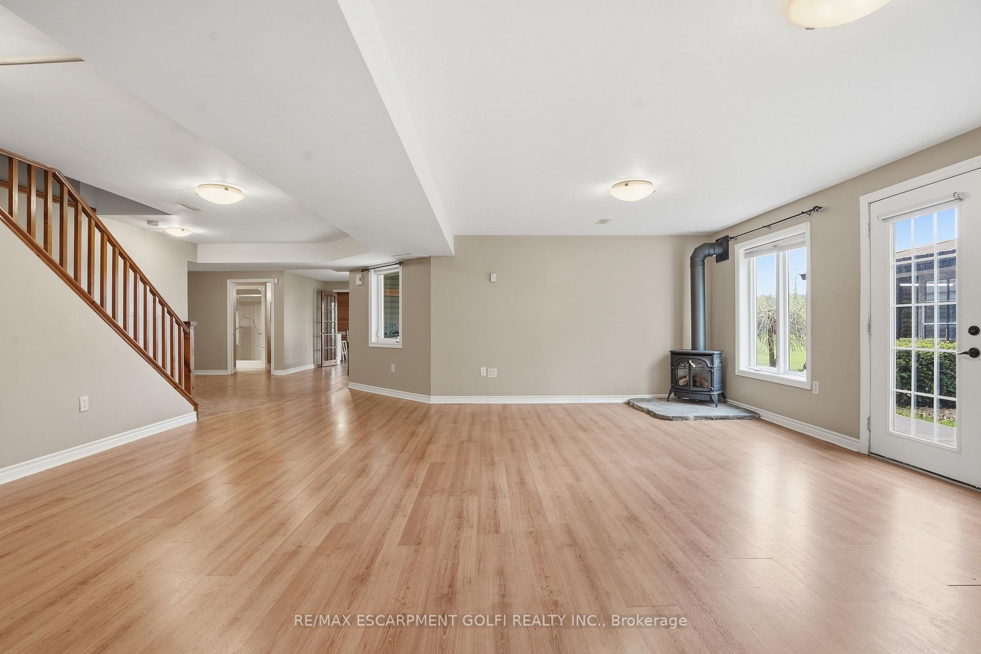 Photo 29 of 461 Tice Road, Pelham, North Pelham — HOMEH