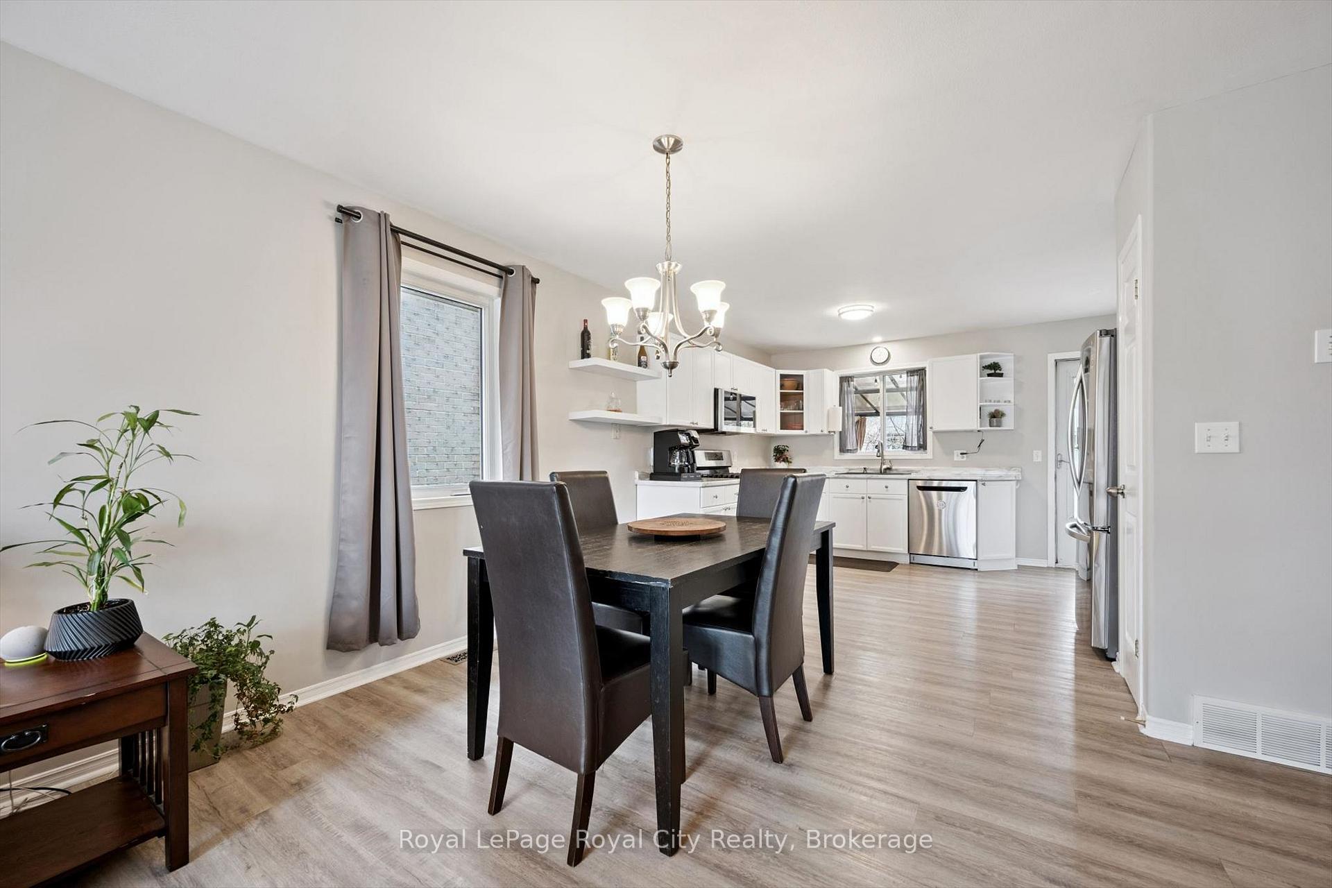 Photo 3 of 119 Meadowridge Drive, St. Marys — HOMEH