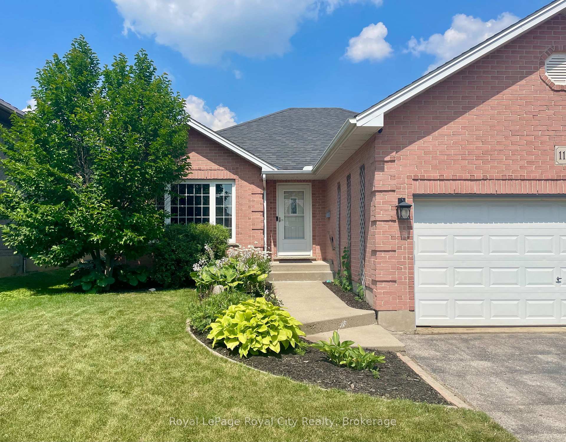 Photo 5 of 119 Meadowridge Drive, St. Marys — HOMEH