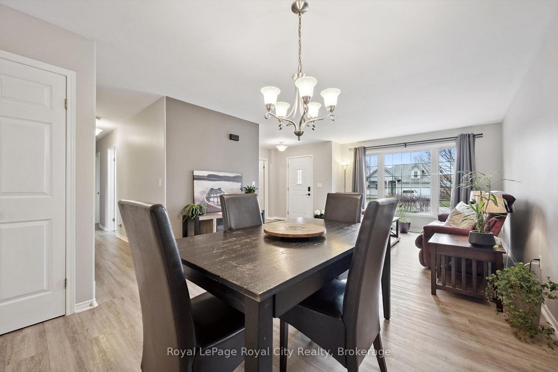 Photo 10 of 119 Meadowridge Drive, St. Marys — HOMEH