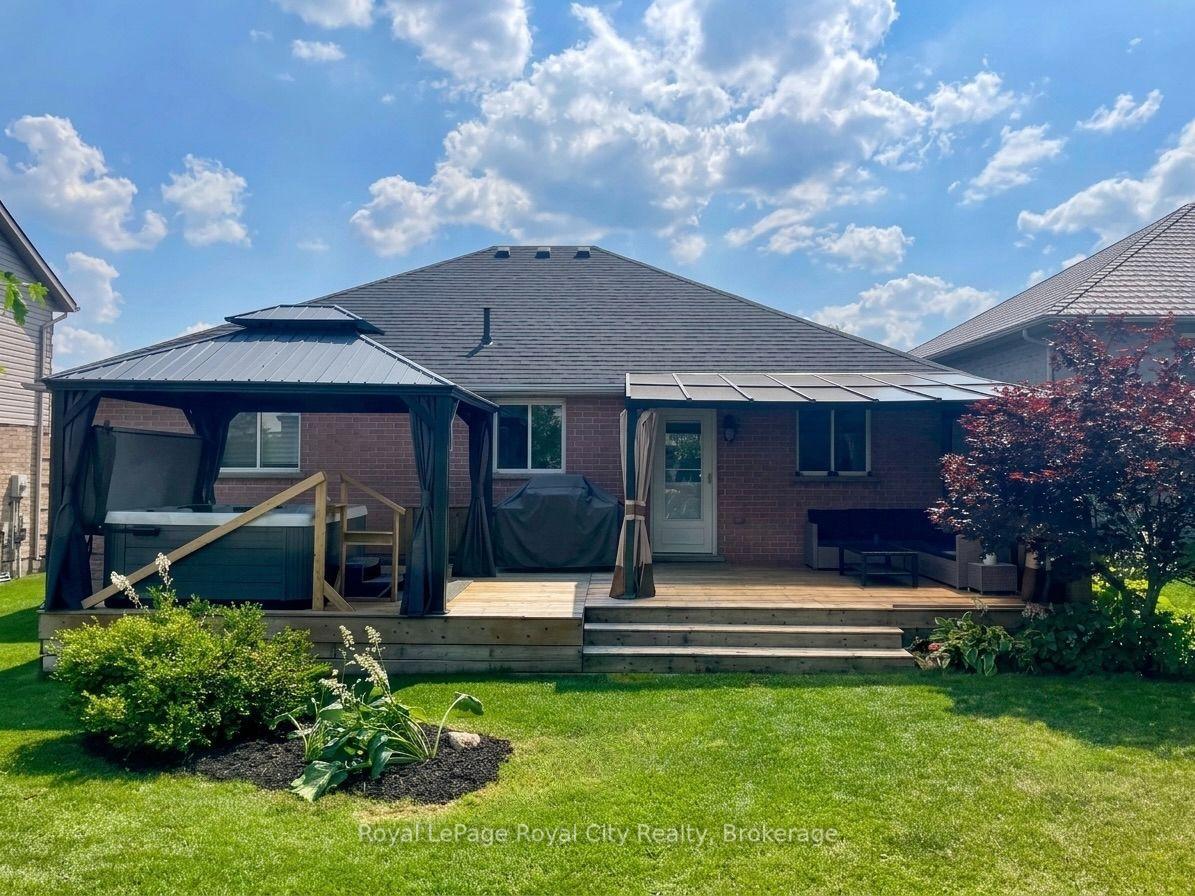 Photo 25 of 119 Meadowridge Drive, St. Marys — HOMEH