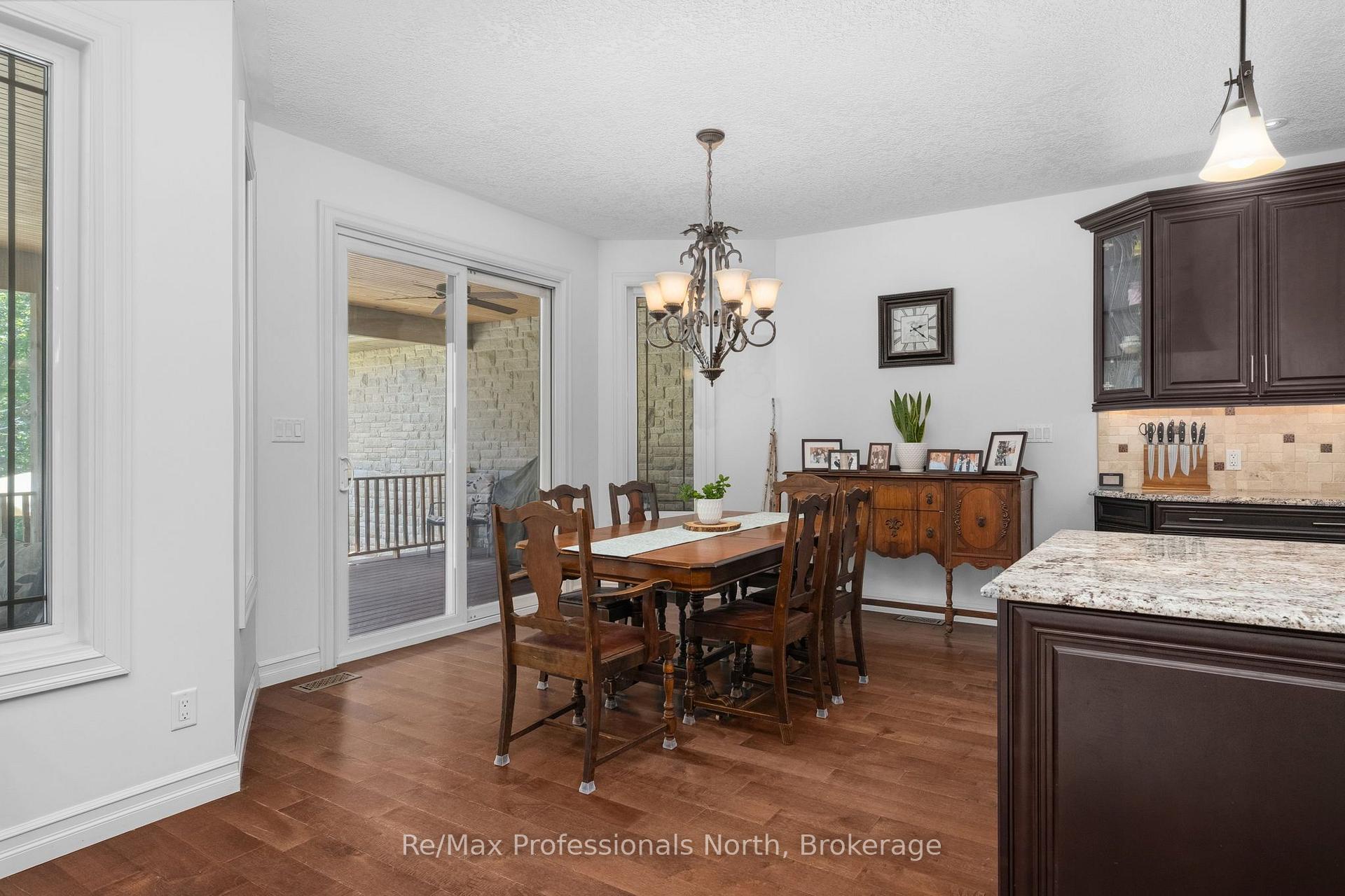 Photo 9 of 2452 Doe Lake Road, Gravenhurst, Ryde — HOMEH