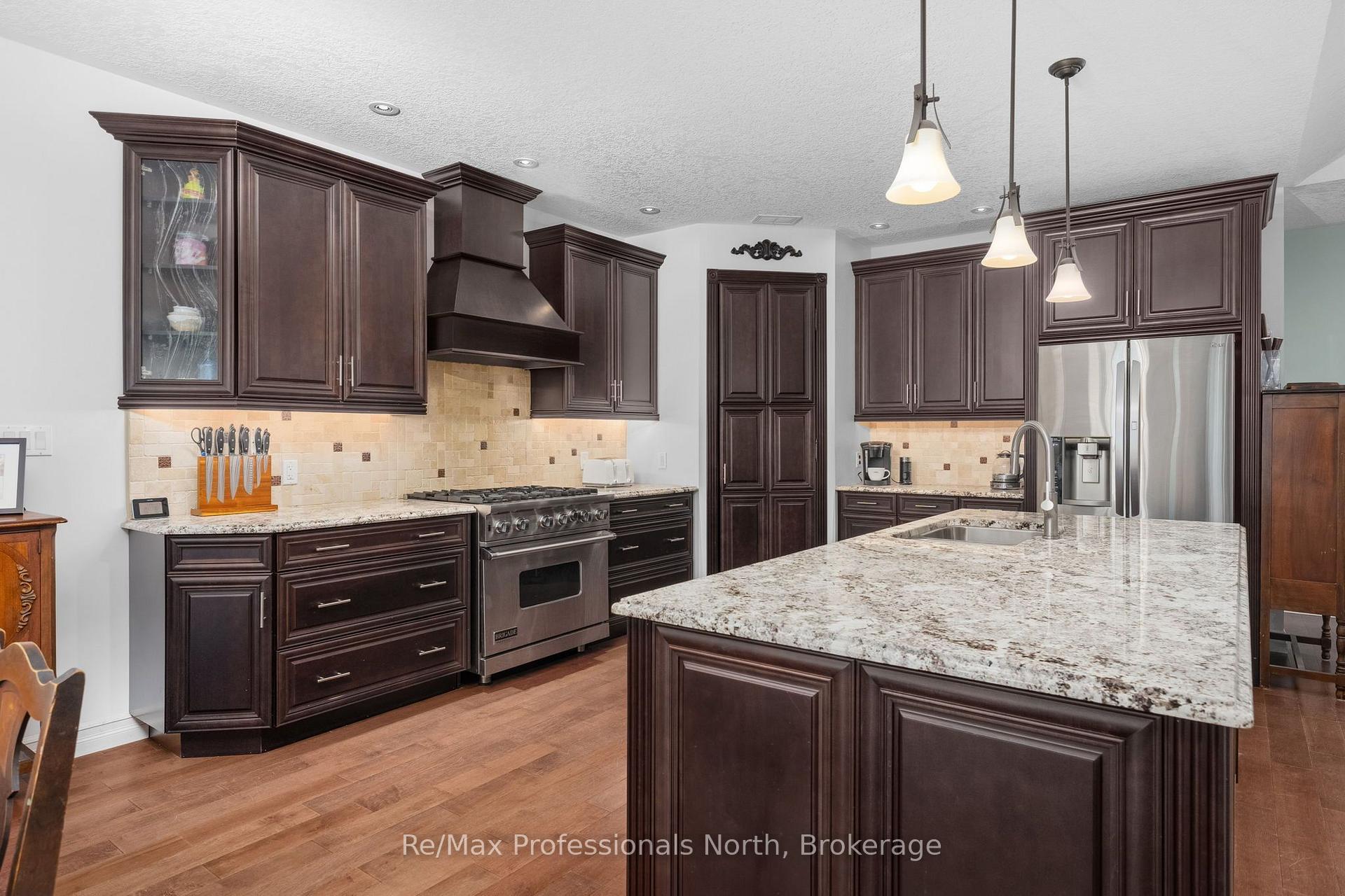 Photo 11 of 2452 Doe Lake Road, Gravenhurst, Ryde — HOMEH