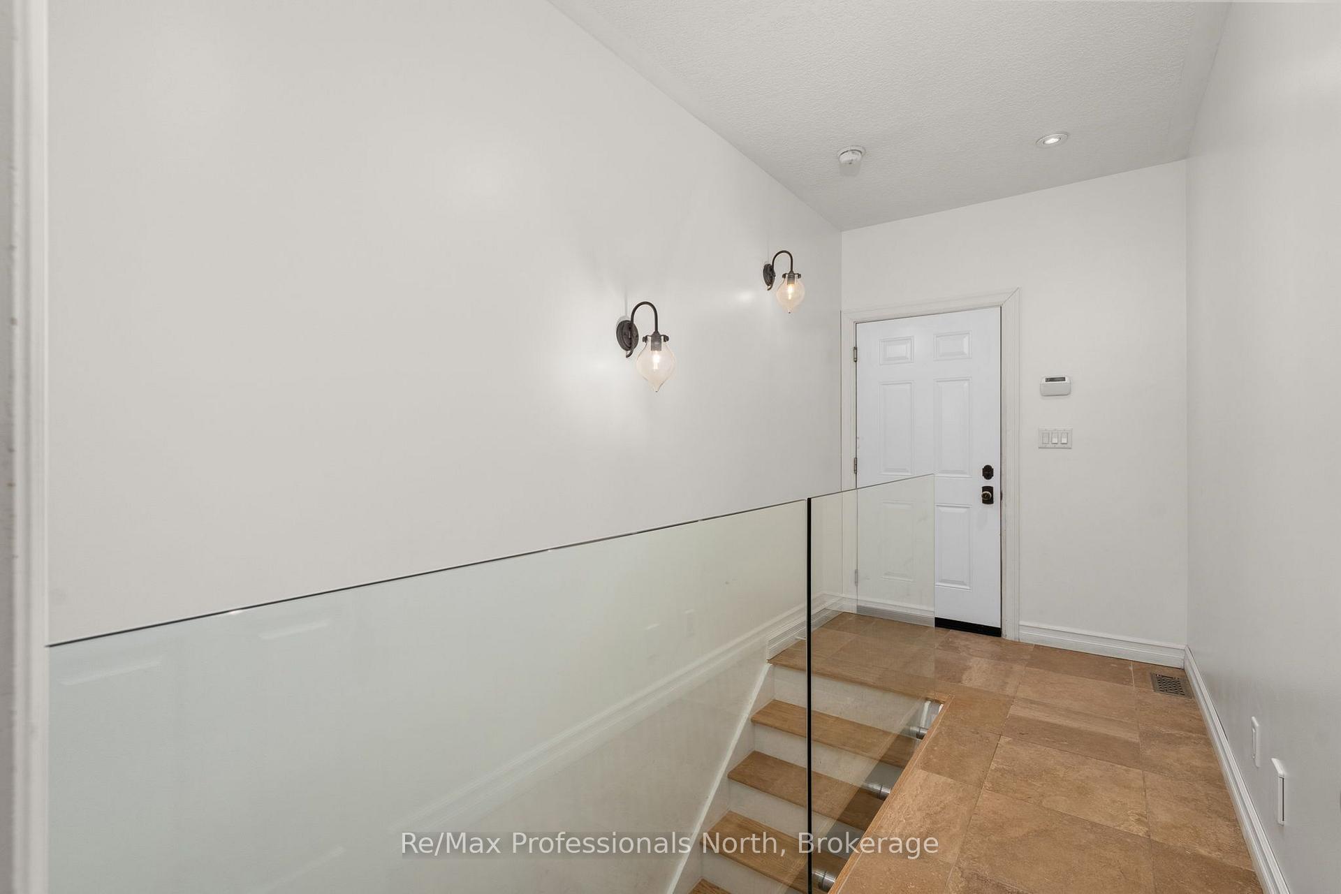 Photo 26 of 2452 Doe Lake Road, Gravenhurst, Ryde — HOMEH