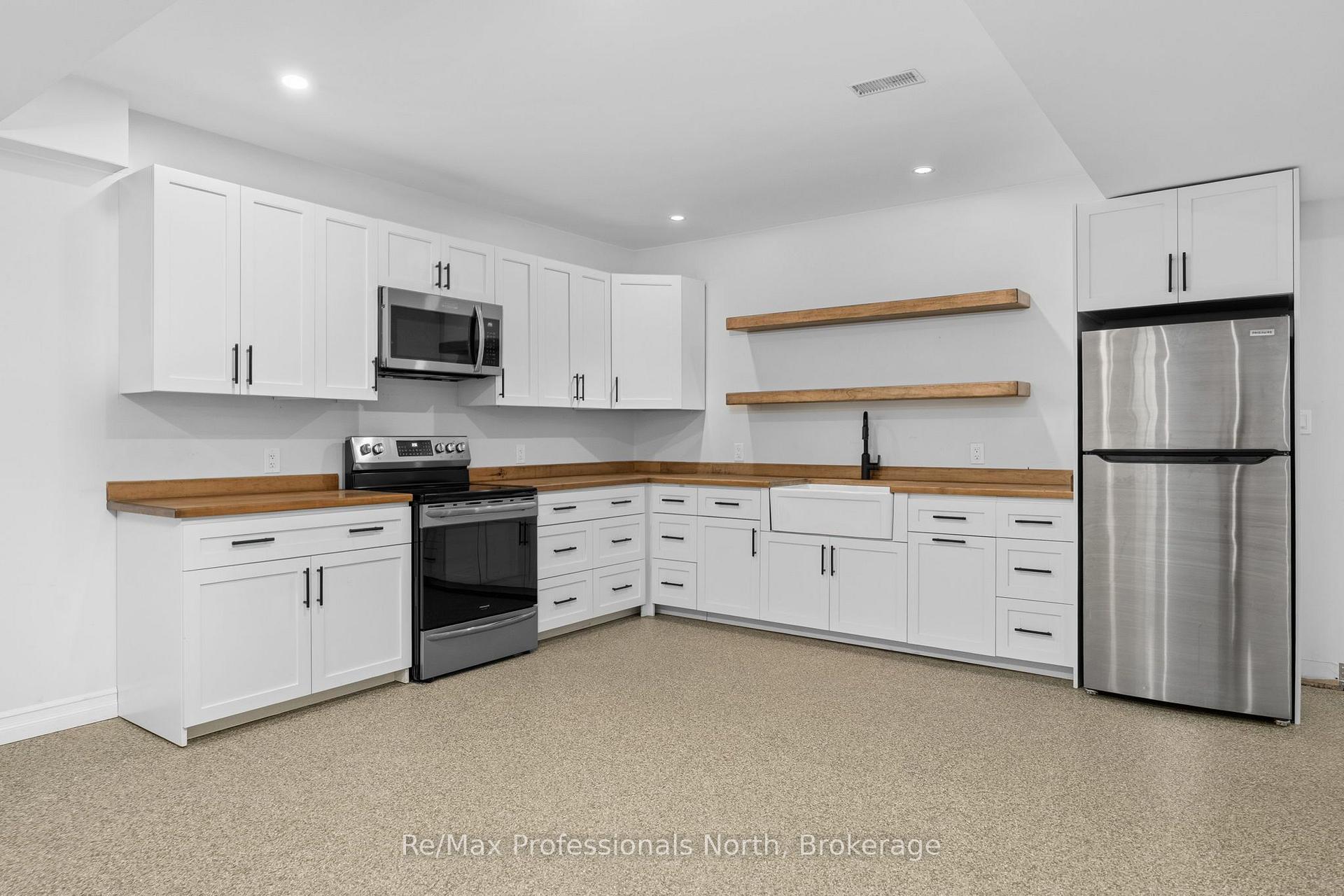 Photo 29 of 2452 Doe Lake Road, Gravenhurst, Ryde — HOMEH