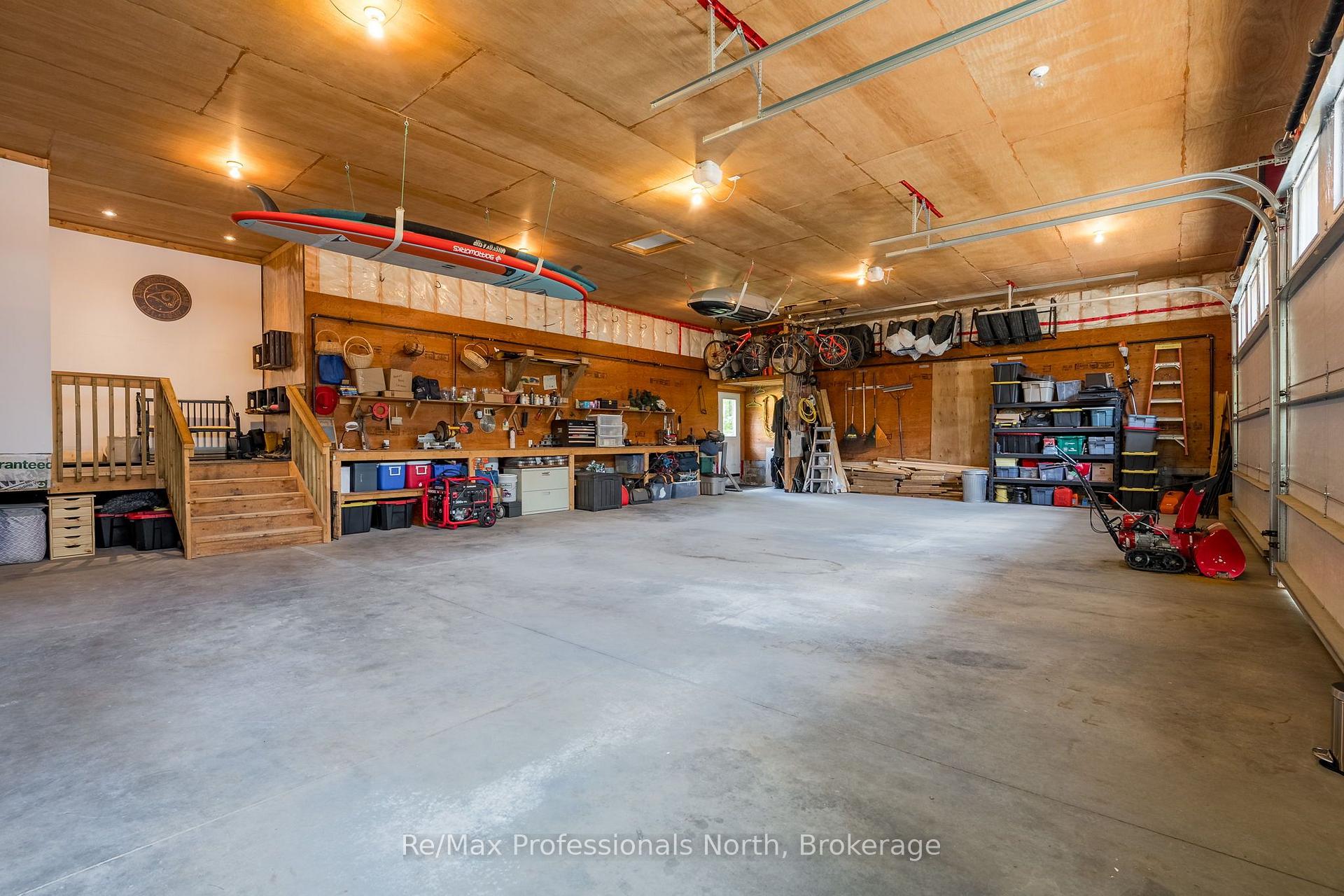 Photo 41 of 2452 Doe Lake Road, Gravenhurst, Ryde — HOMEH