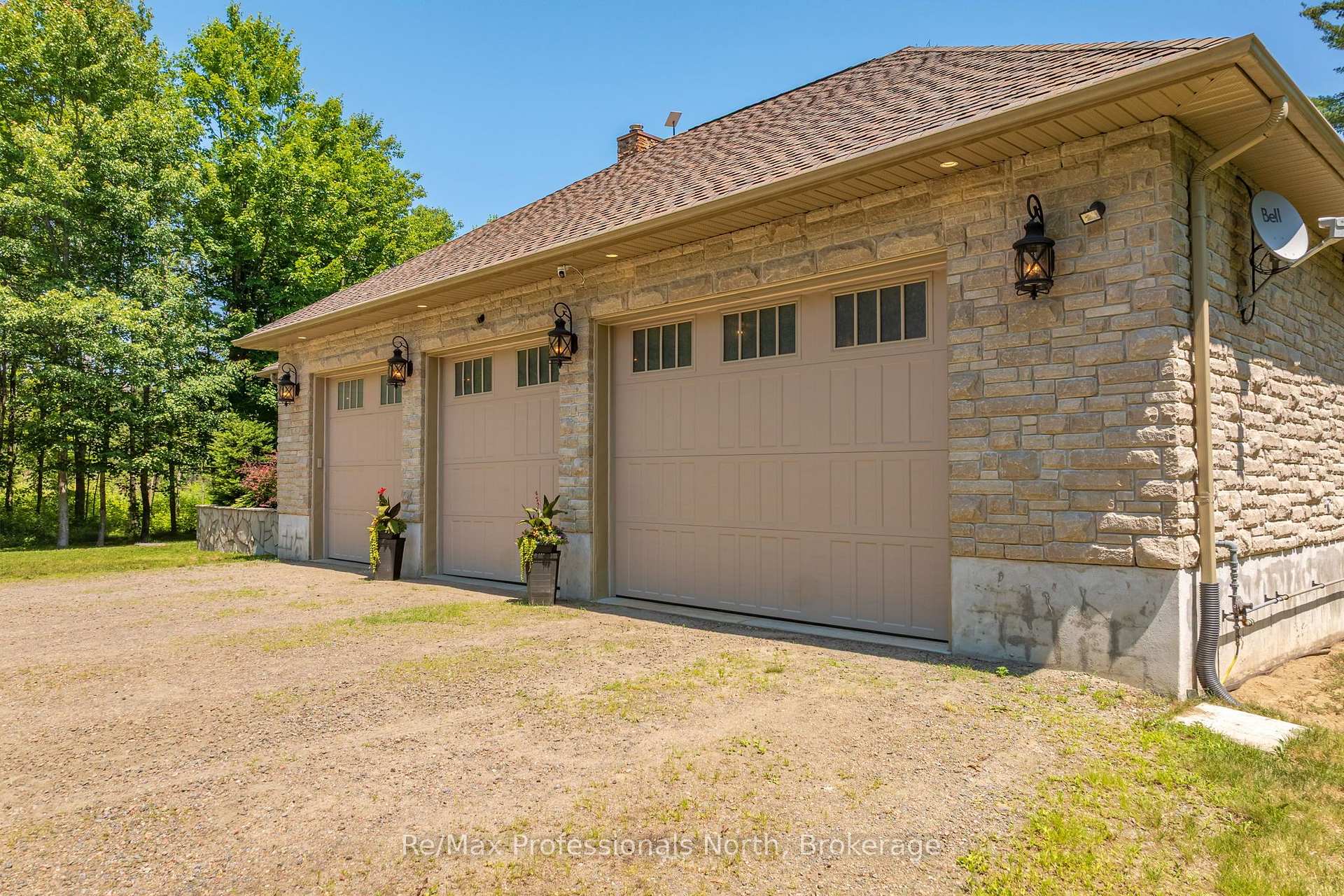 Photo 42 of 2452 Doe Lake Road, Gravenhurst, Ryde — HOMEH