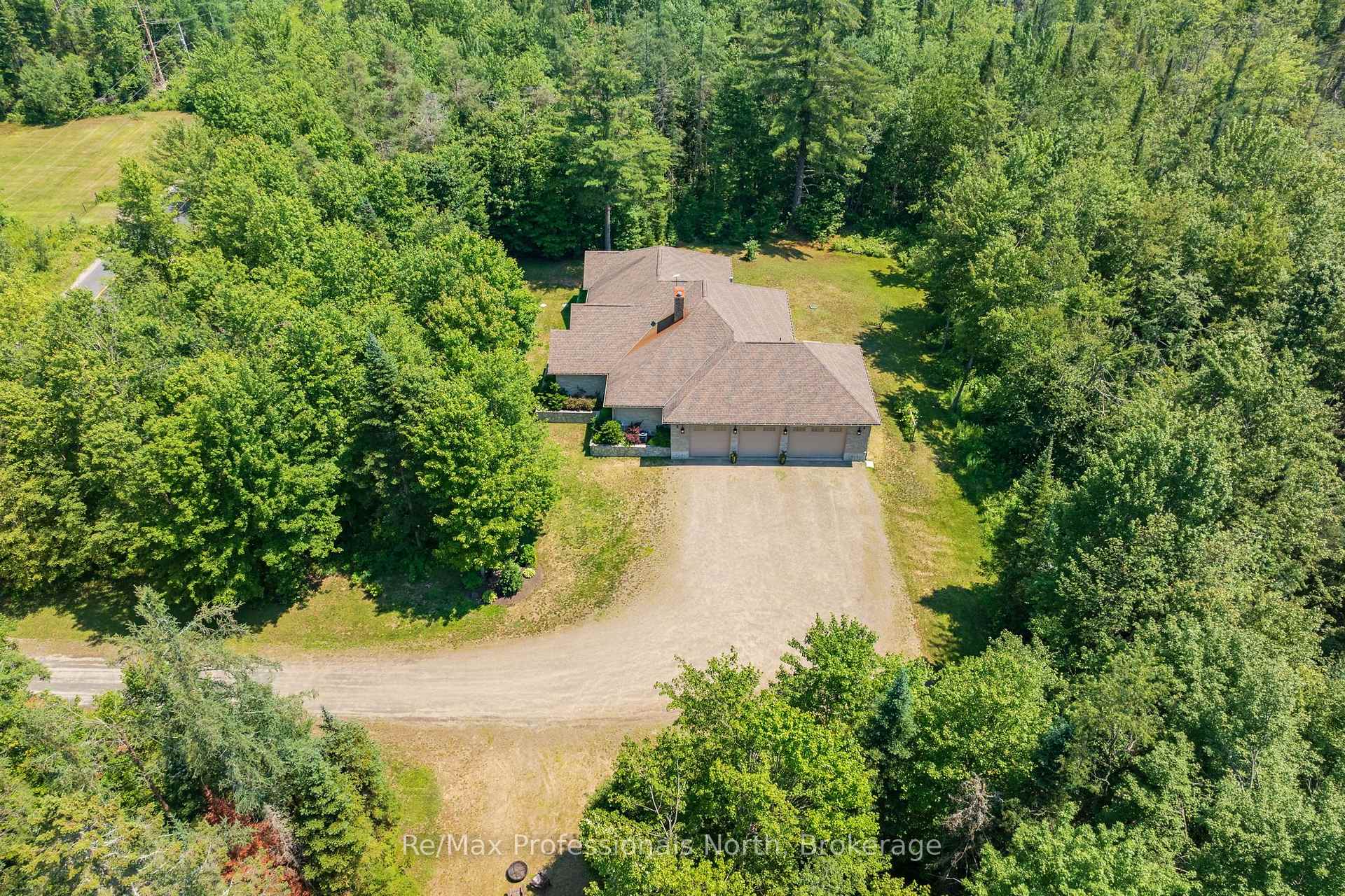Photo 50 of 2452 Doe Lake Road, Gravenhurst, Ryde — HOMEH