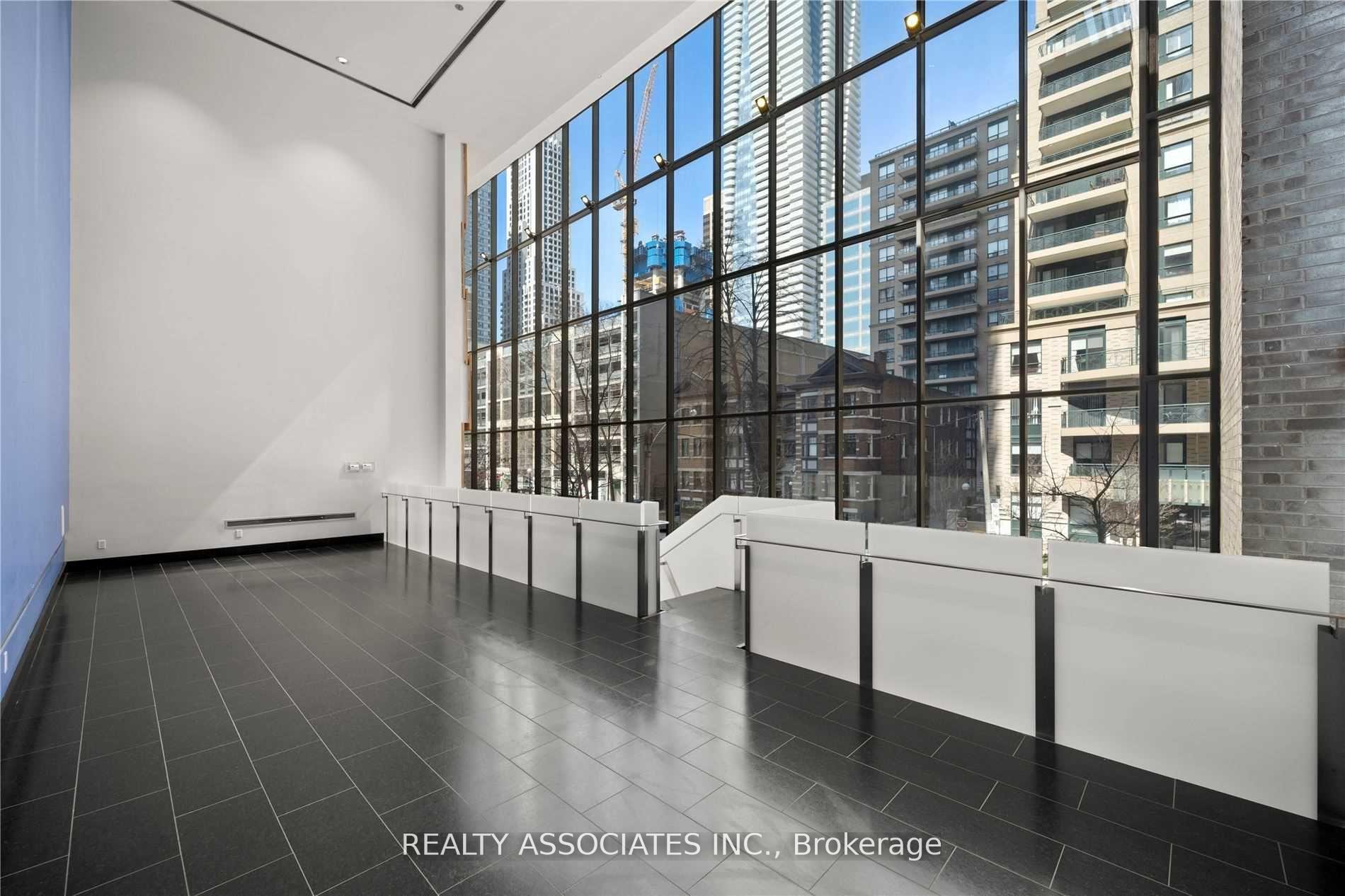 Photo 15 of Unit 2210, 33 Charles Street E, Toronto, Church-Yonge Corridor — HOMEH