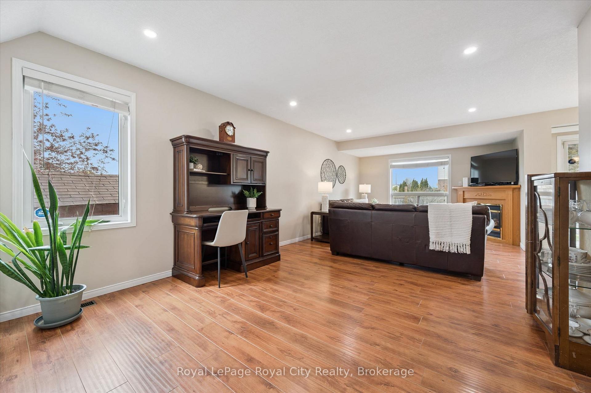 Photo 6 of 43 Kearney Street, Guelph, Grange Road — HOMEH
