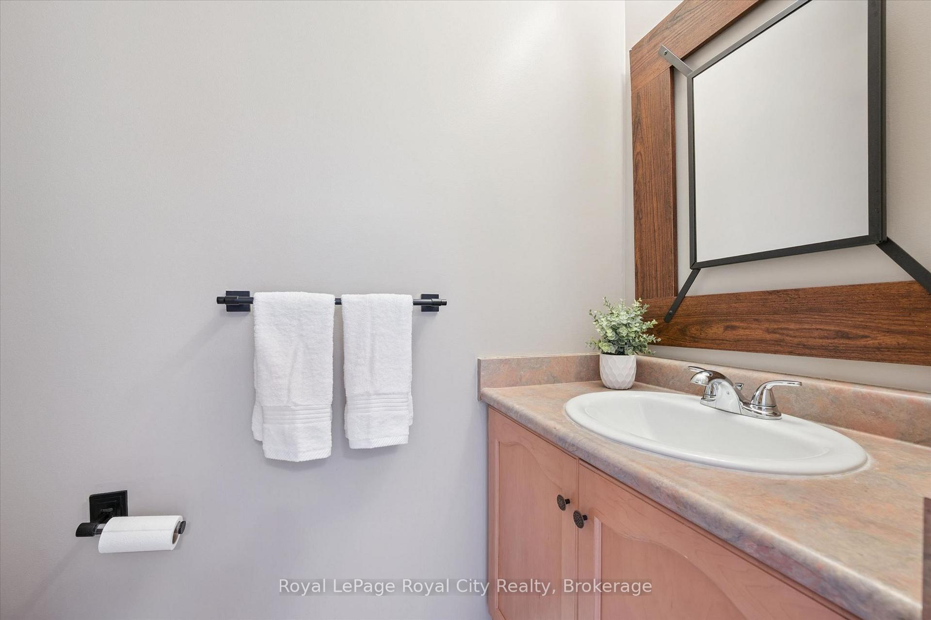 Photo 17 of 43 Kearney Street, Guelph, Grange Road — HOMEH