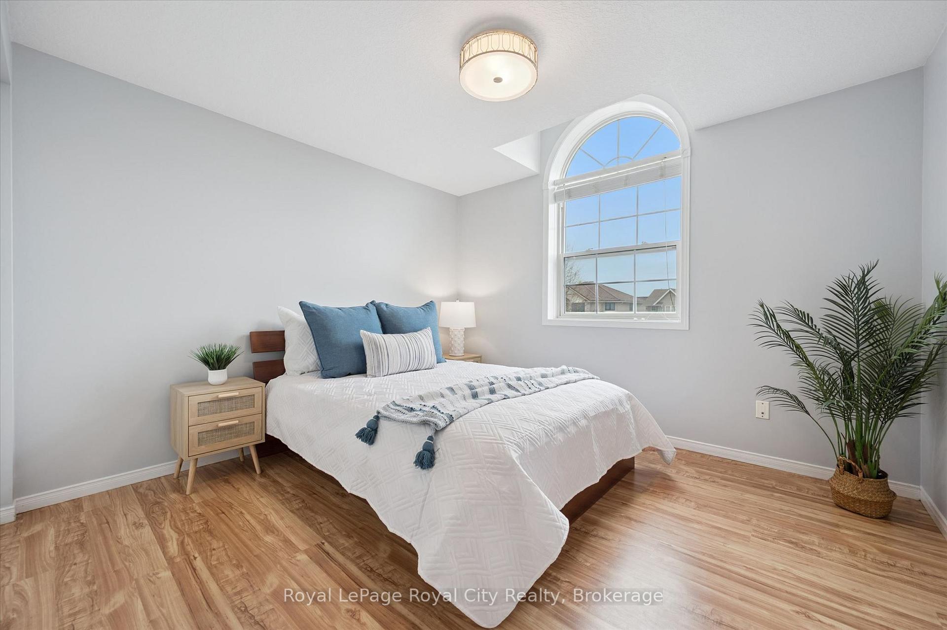 Photo 25 of 43 Kearney Street, Guelph, Grange Road — HOMEH