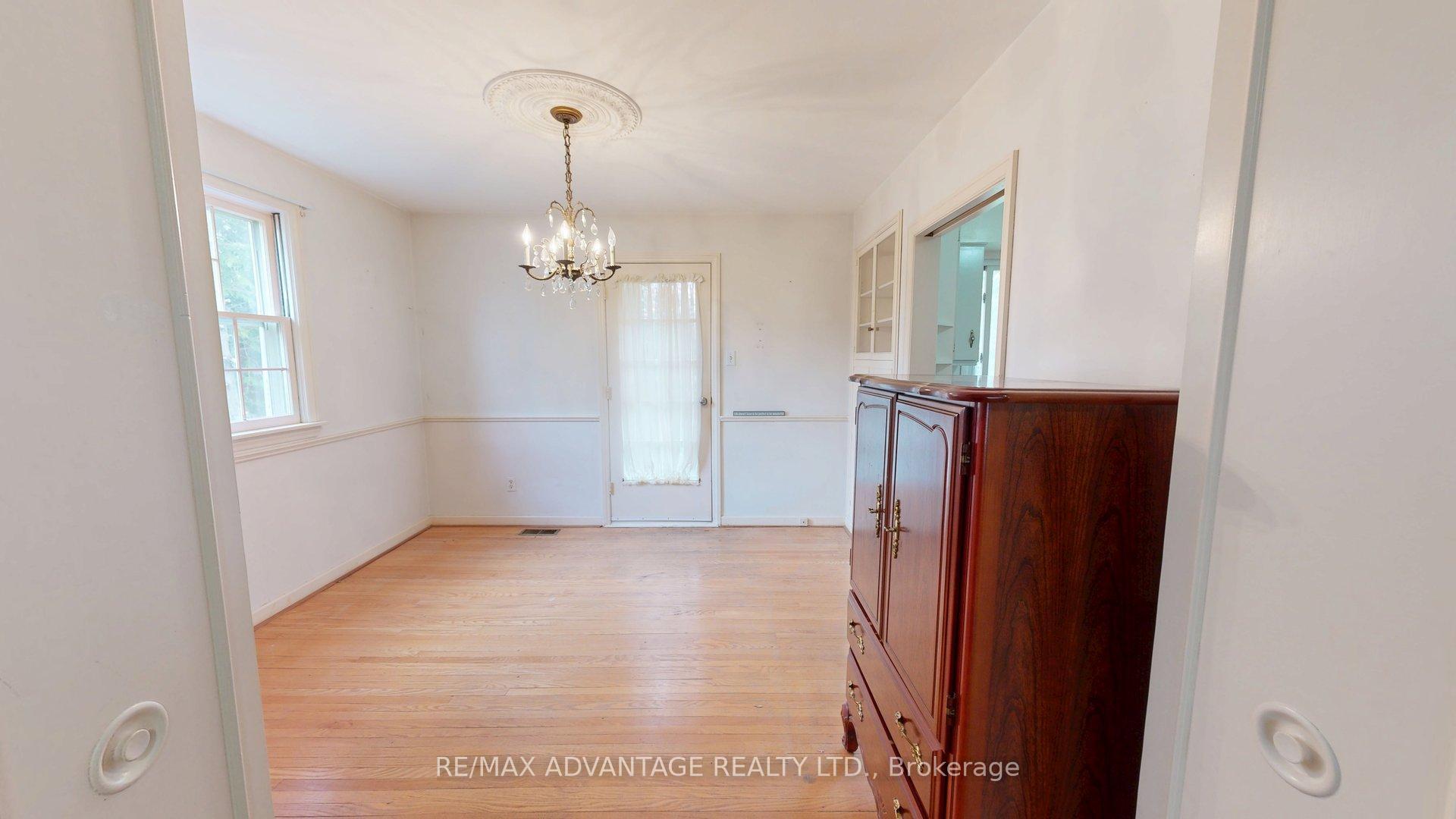 Photo 14 of 485 Chiddington Avenue, London, South R — HOMEH