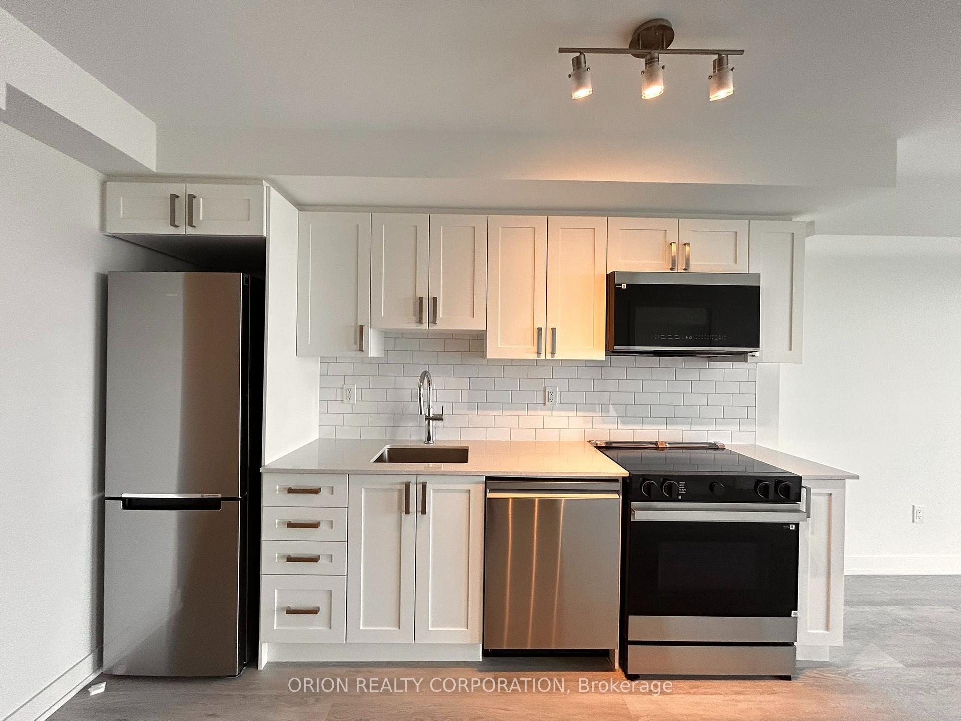 Photo 1 of Unit 1307, 1010 Sandy Beach Road, Pickering, Bay Ridges — HOMEH