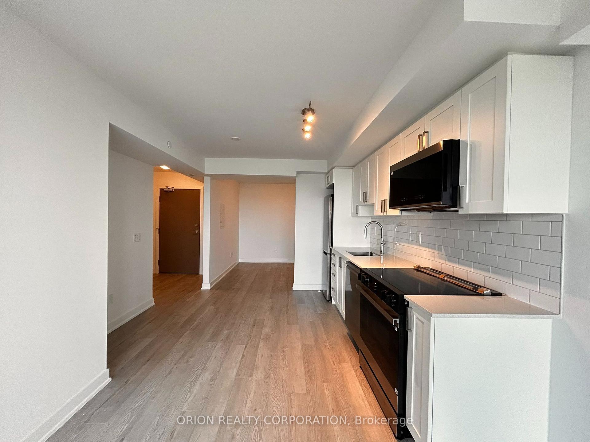 Photo 5 of Unit 1307, 1010 Sandy Beach Road, Pickering, Bay Ridges — HOMEH