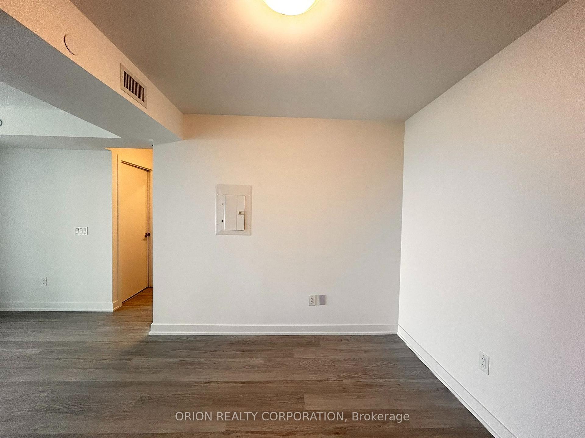 Photo 9 of Unit 1307, 1010 Sandy Beach Road, Pickering, Bay Ridges — HOMEH