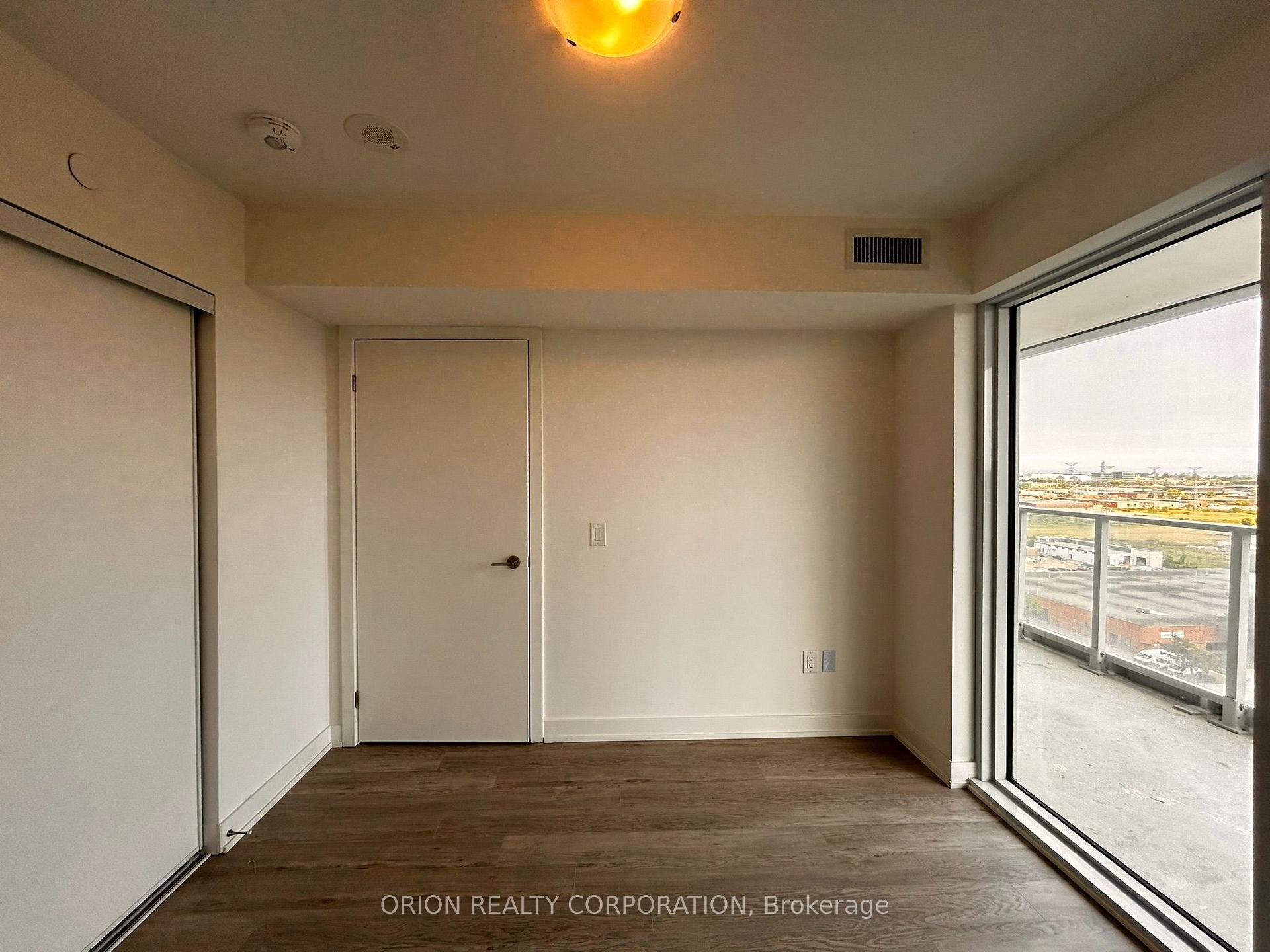 Photo 16 of Unit 1307, 1010 Sandy Beach Road, Pickering, Bay Ridges — HOMEH