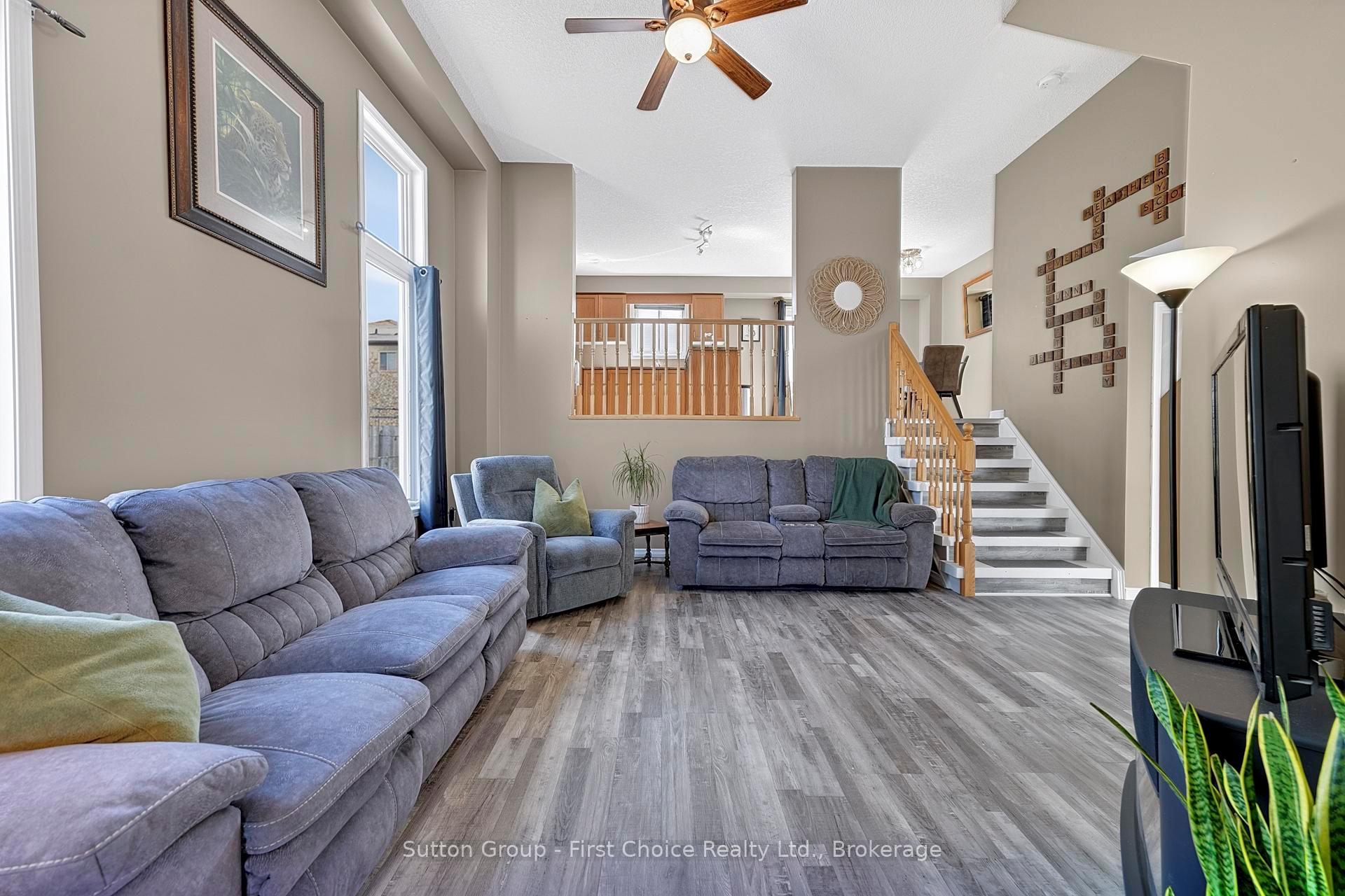 Photo 6 of 670 Reid Crescent, North Perth, Listowel — HOMEH