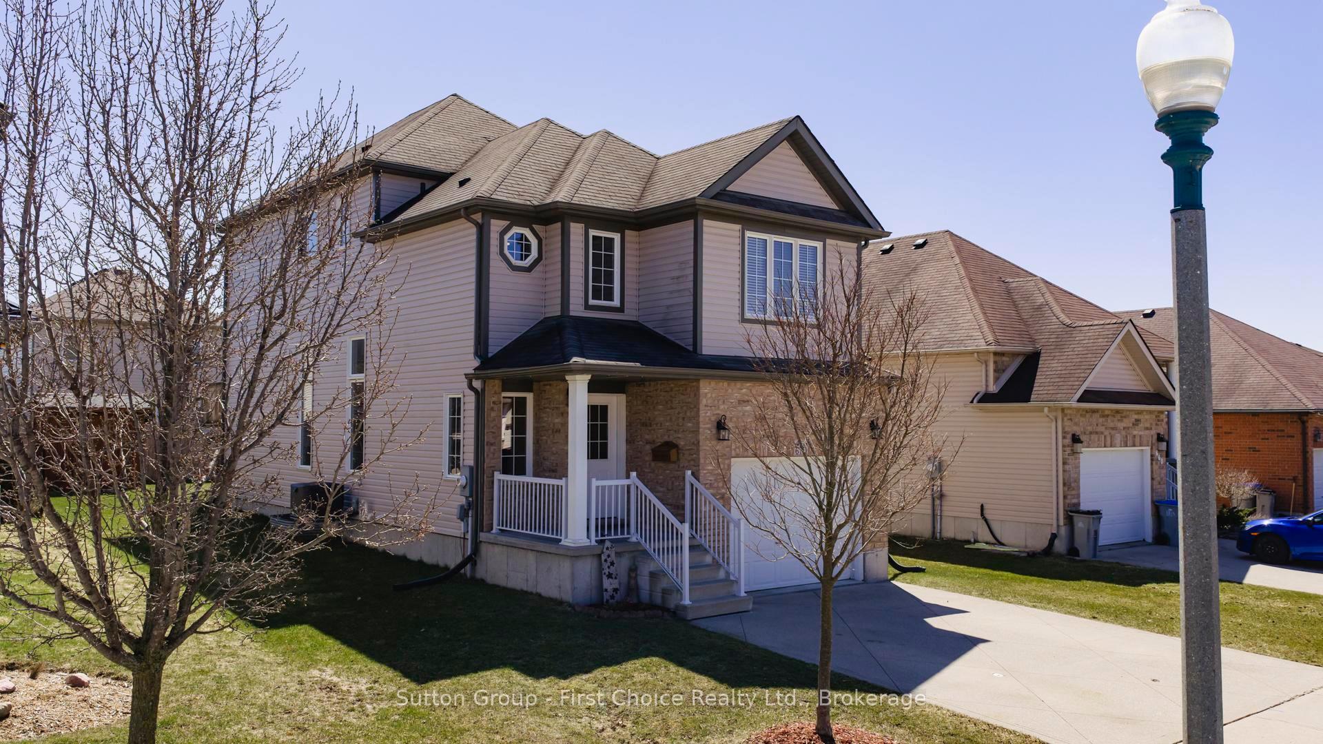 Photo 2 of 670 Reid Crescent, North Perth, Listowel — HOMEH