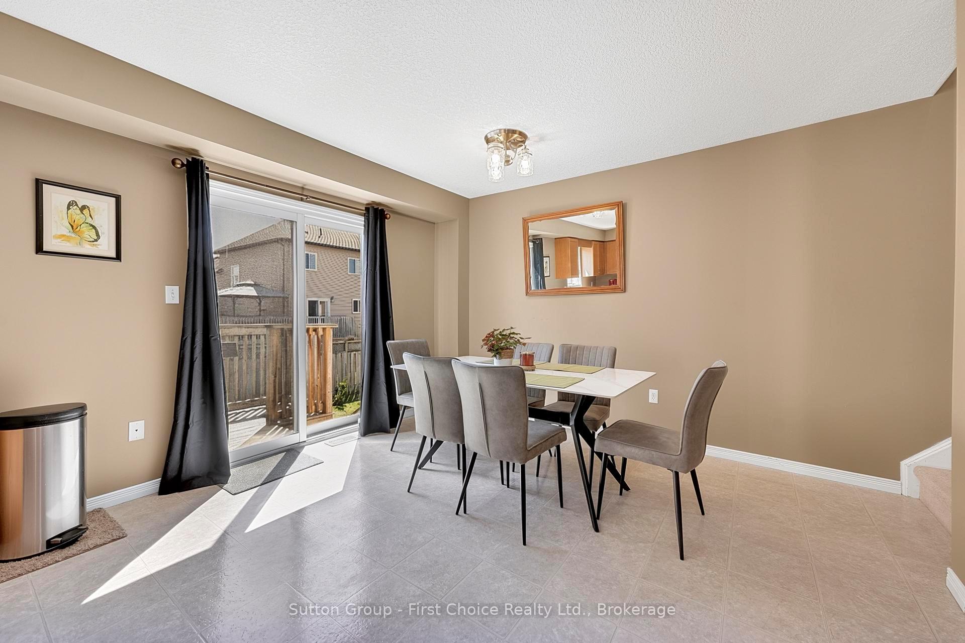 Photo 17 of 670 Reid Crescent, North Perth, Listowel — HOMEH