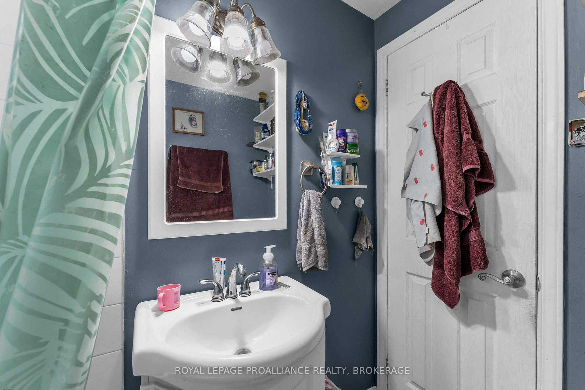 Photo 13 of 465 Garden Street, Gananoque, Gananoque — HOMEH
