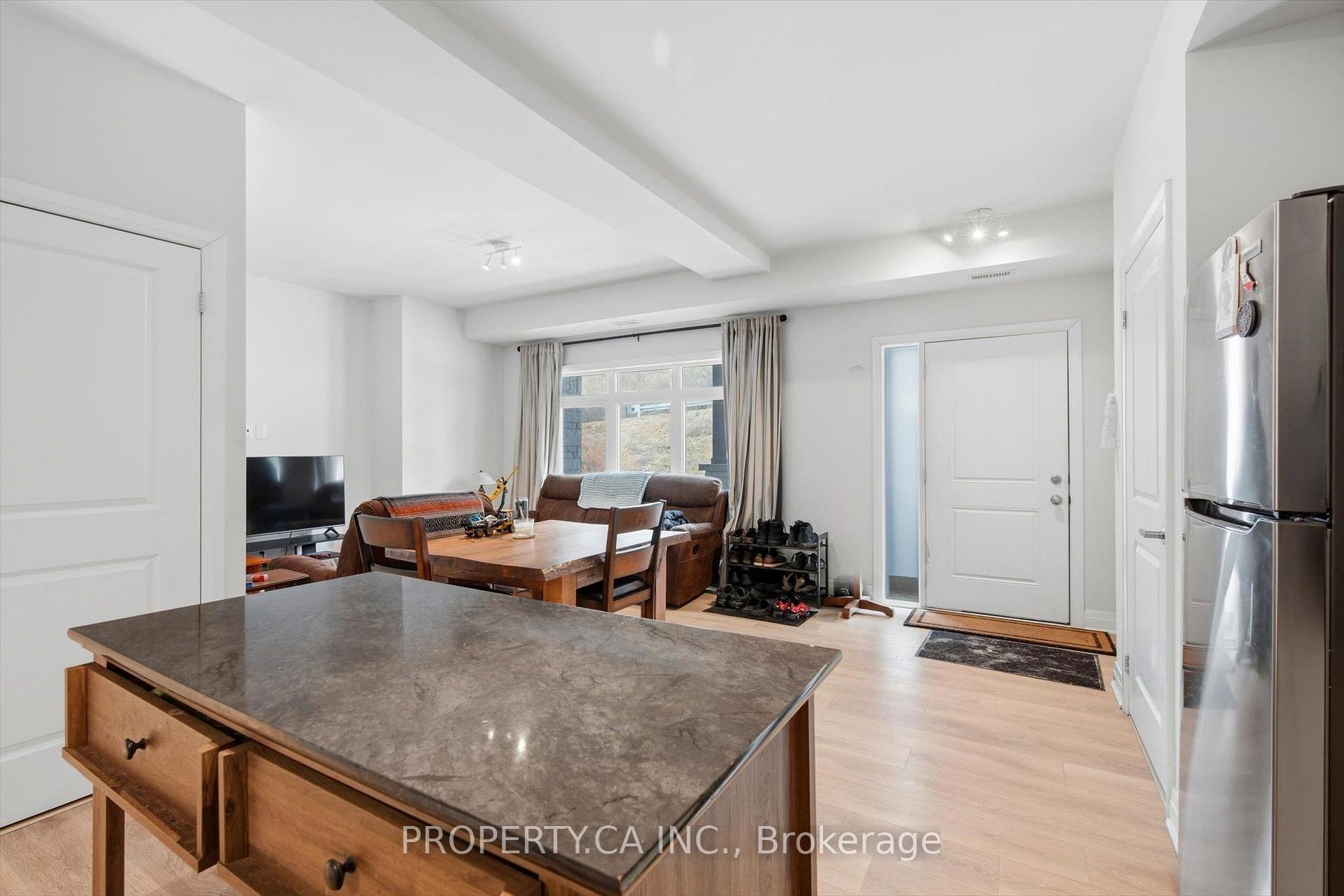 Photo 8 of Unit 71, 2 Willow Street, Brant, Paris — HOMEH