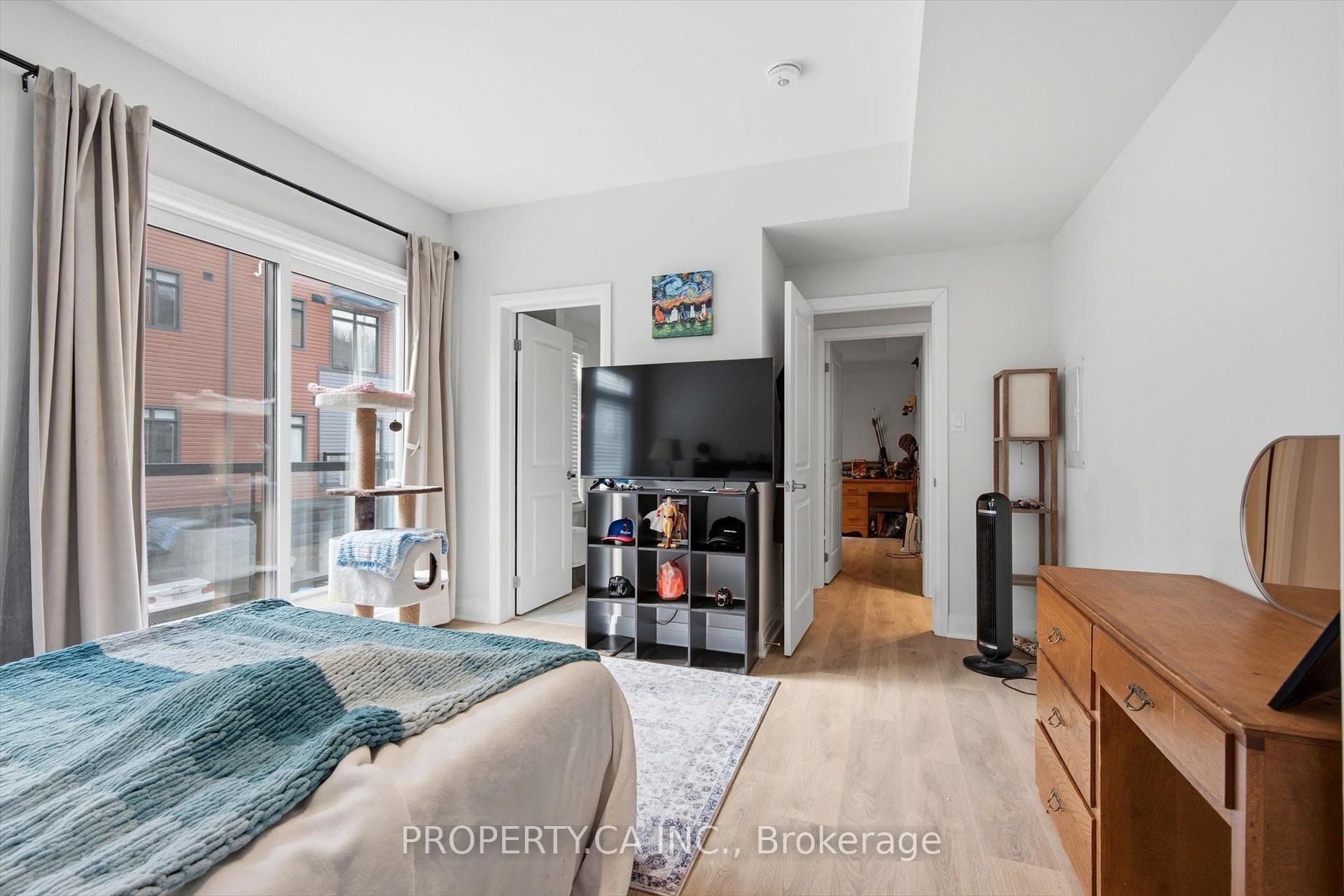 Photo 13 of Unit 71, 2 Willow Street, Brant, Paris — HOMEH