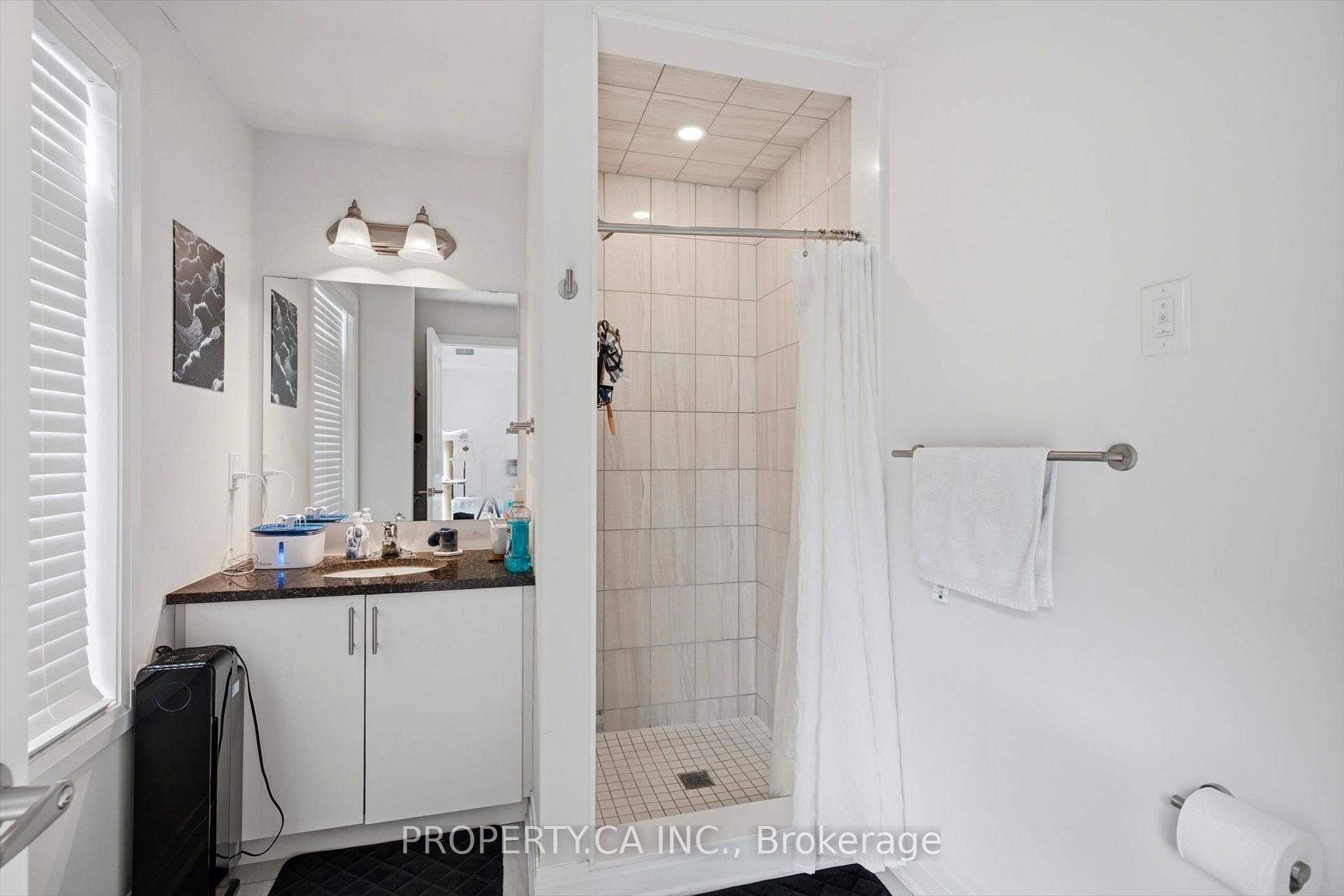 Photo 14 of Unit 71, 2 Willow Street, Brant, Paris — HOMEH