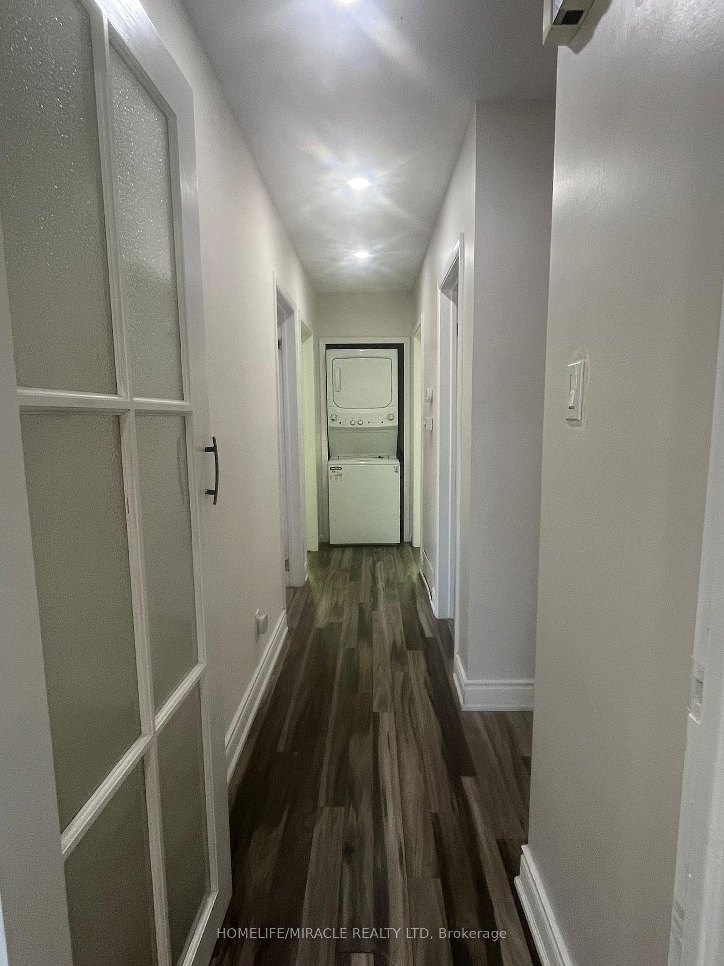 Photo 11 of Unit Upper, 75 Mcmurchy Avenue S, Brampton, Brampton South — HOMEH