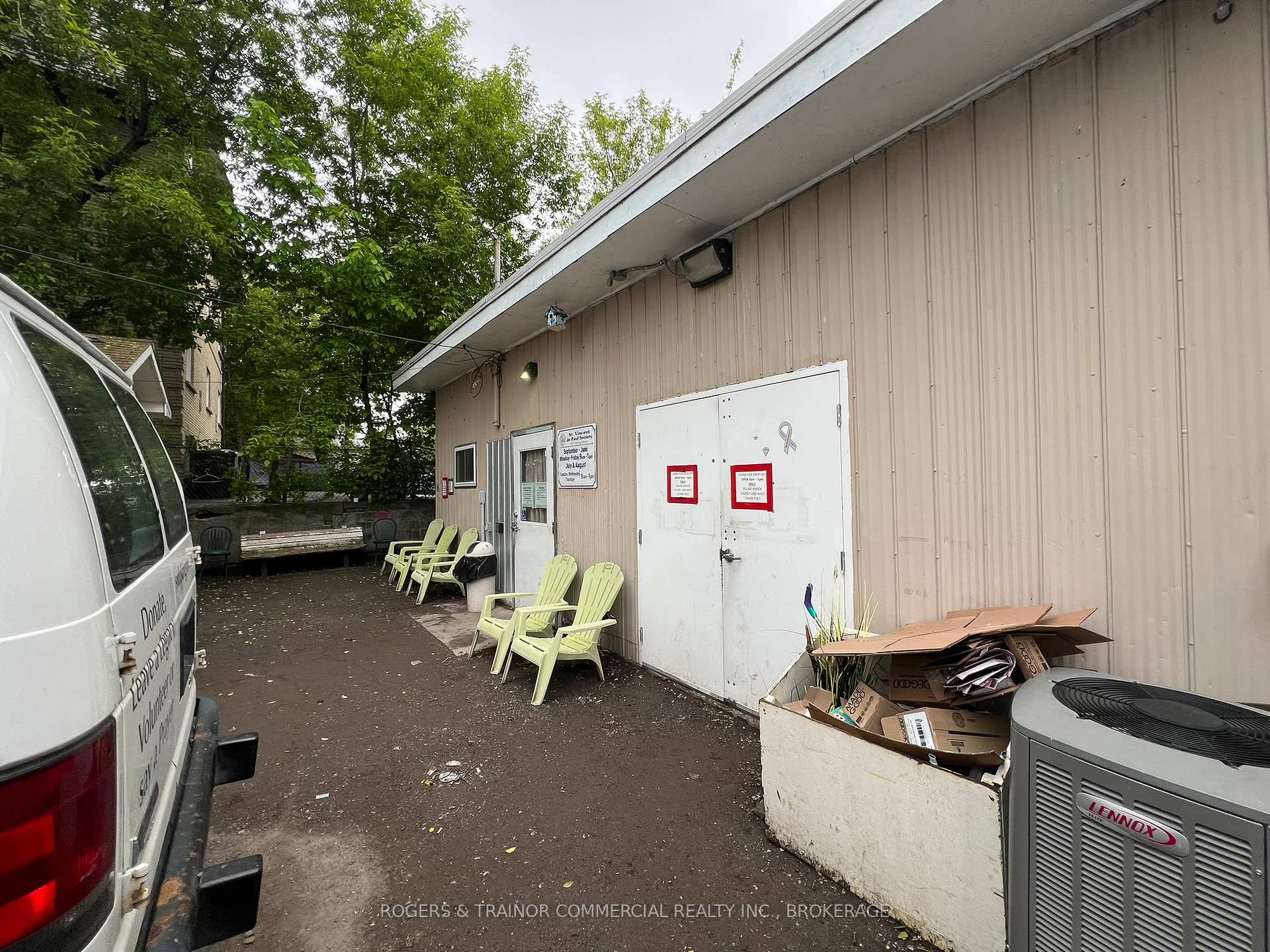 Photo 4 of 85 Stephen Street, Kingston, East of Sir John A. Blvd — HOMEH