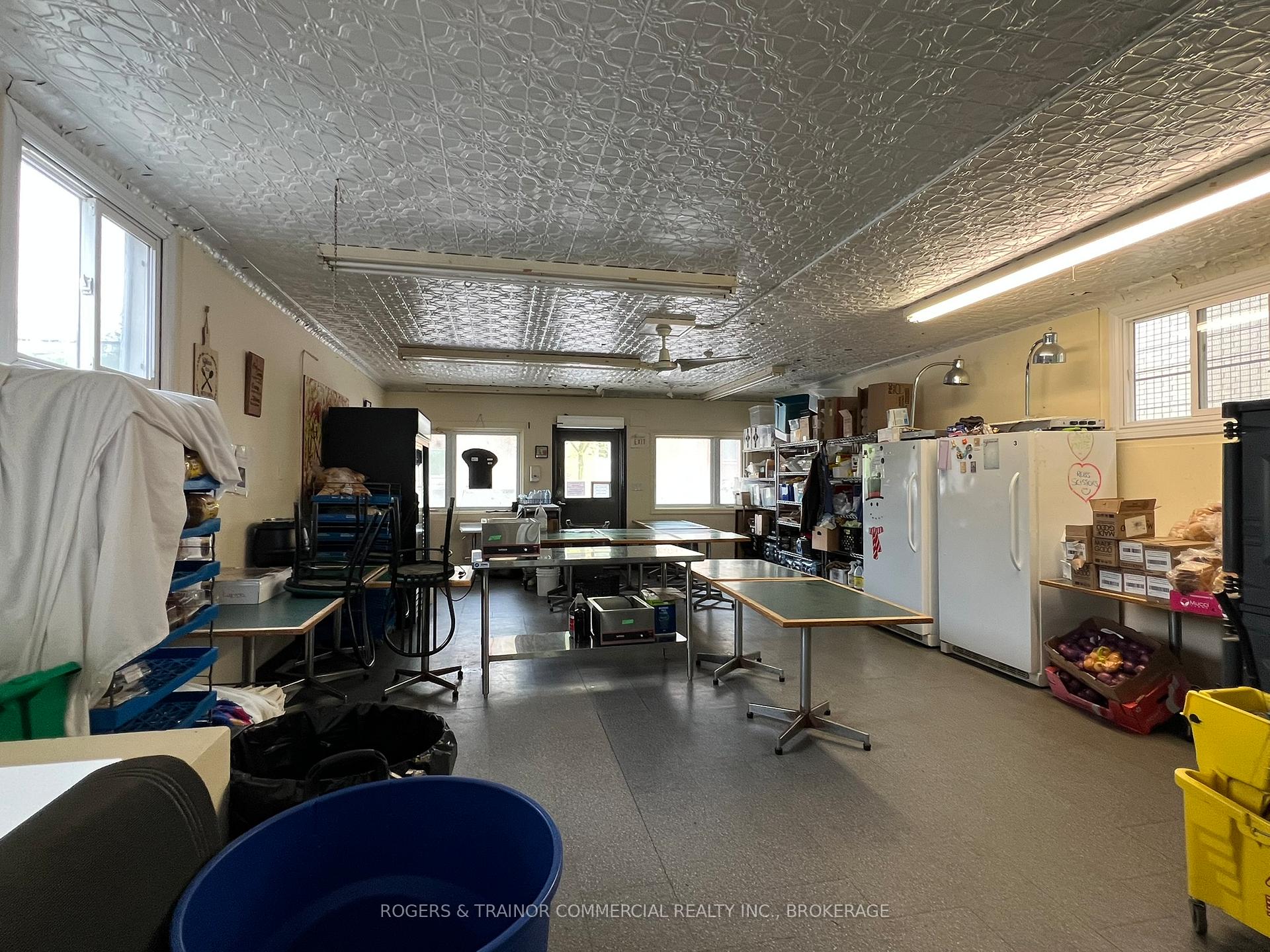 Photo 10 of 85 Stephen Street, Kingston, East of Sir John A. Blvd — HOMEH