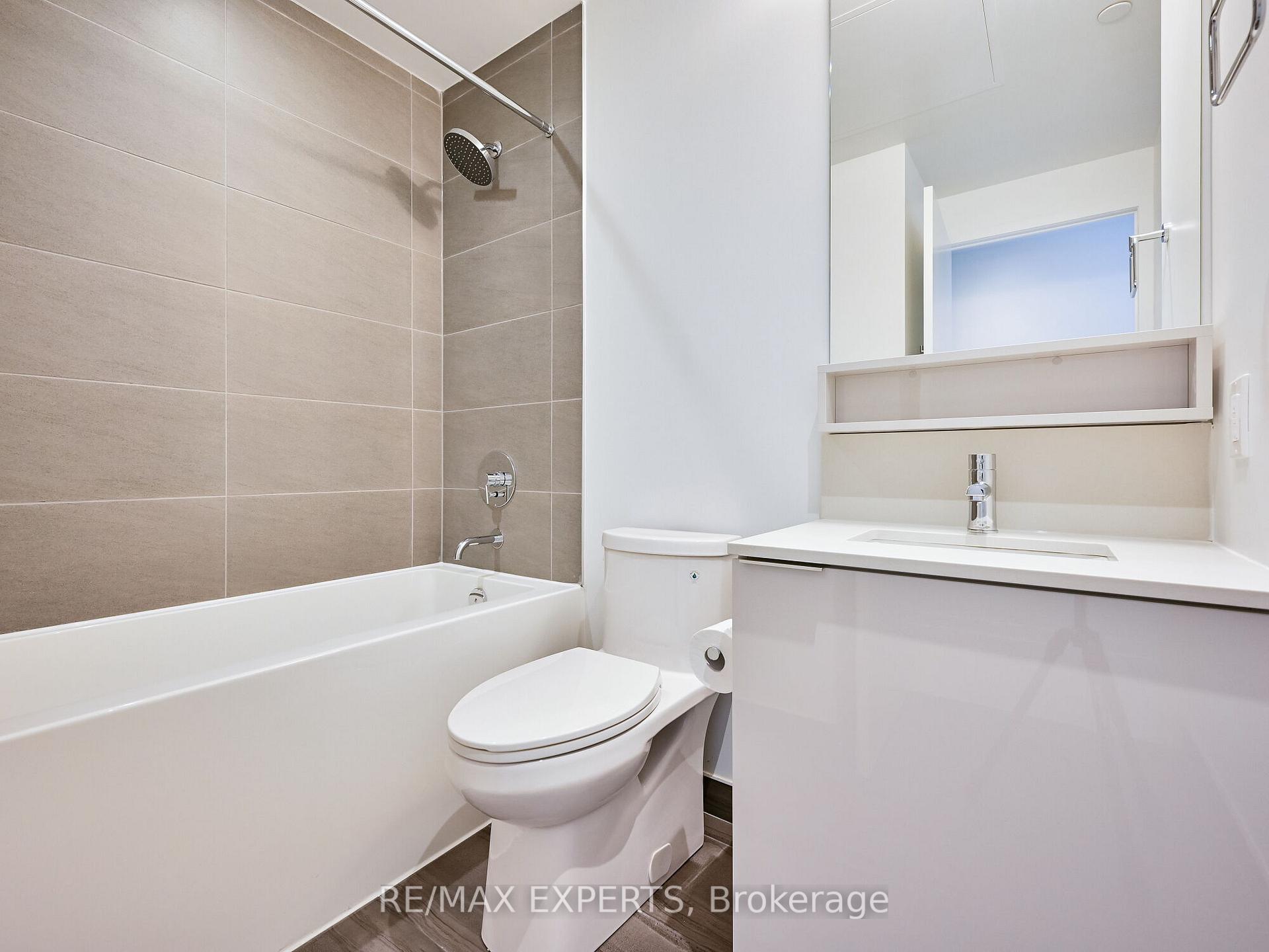 Photo 12 of Unit 5910, 950 Portage Parkway, Vaughan, Vaughan Corporate Centre — HOMEH