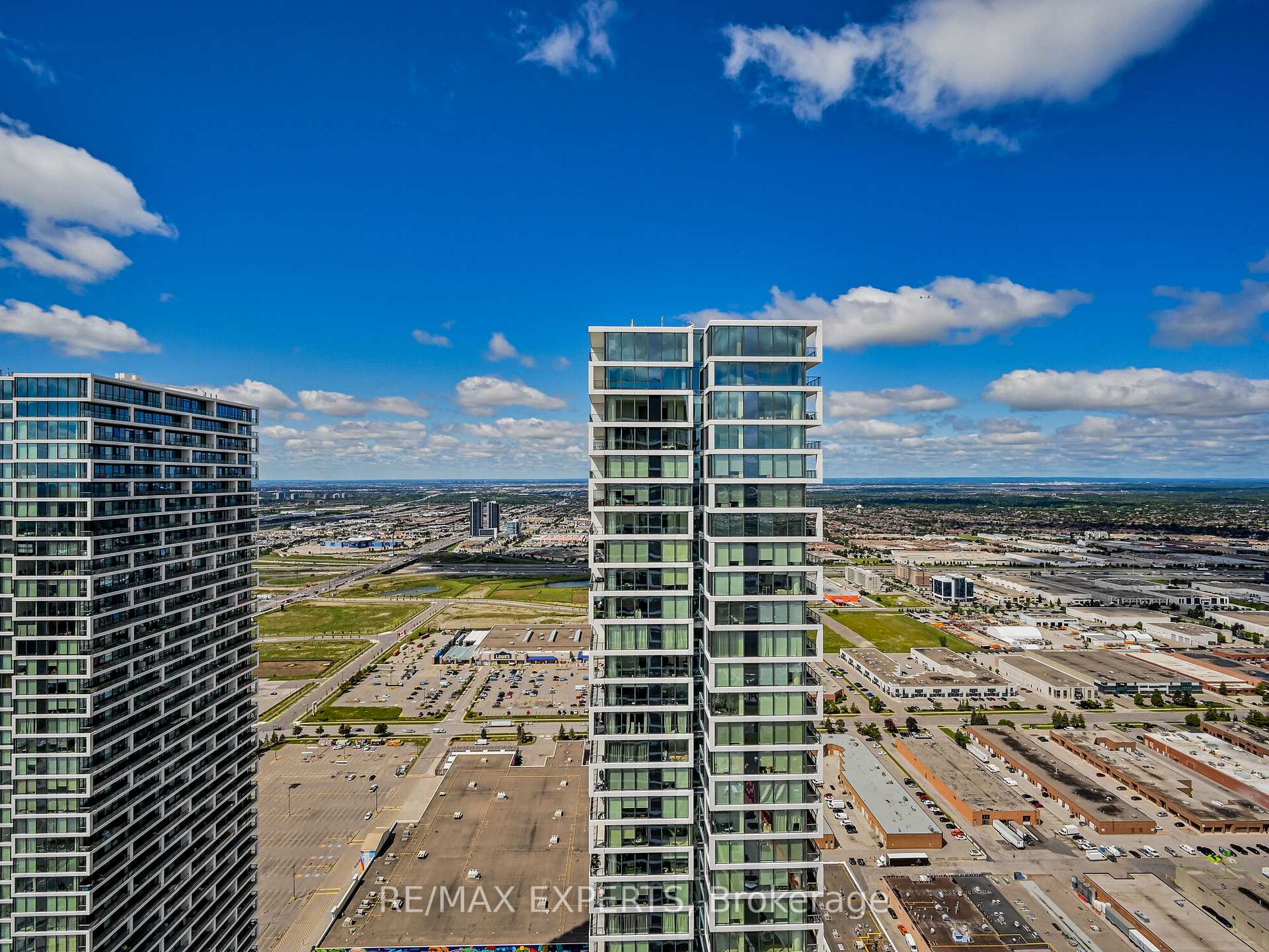 Photo 14 of Unit 5910, 950 Portage Parkway, Vaughan, Vaughan Corporate Centre — HOMEH
