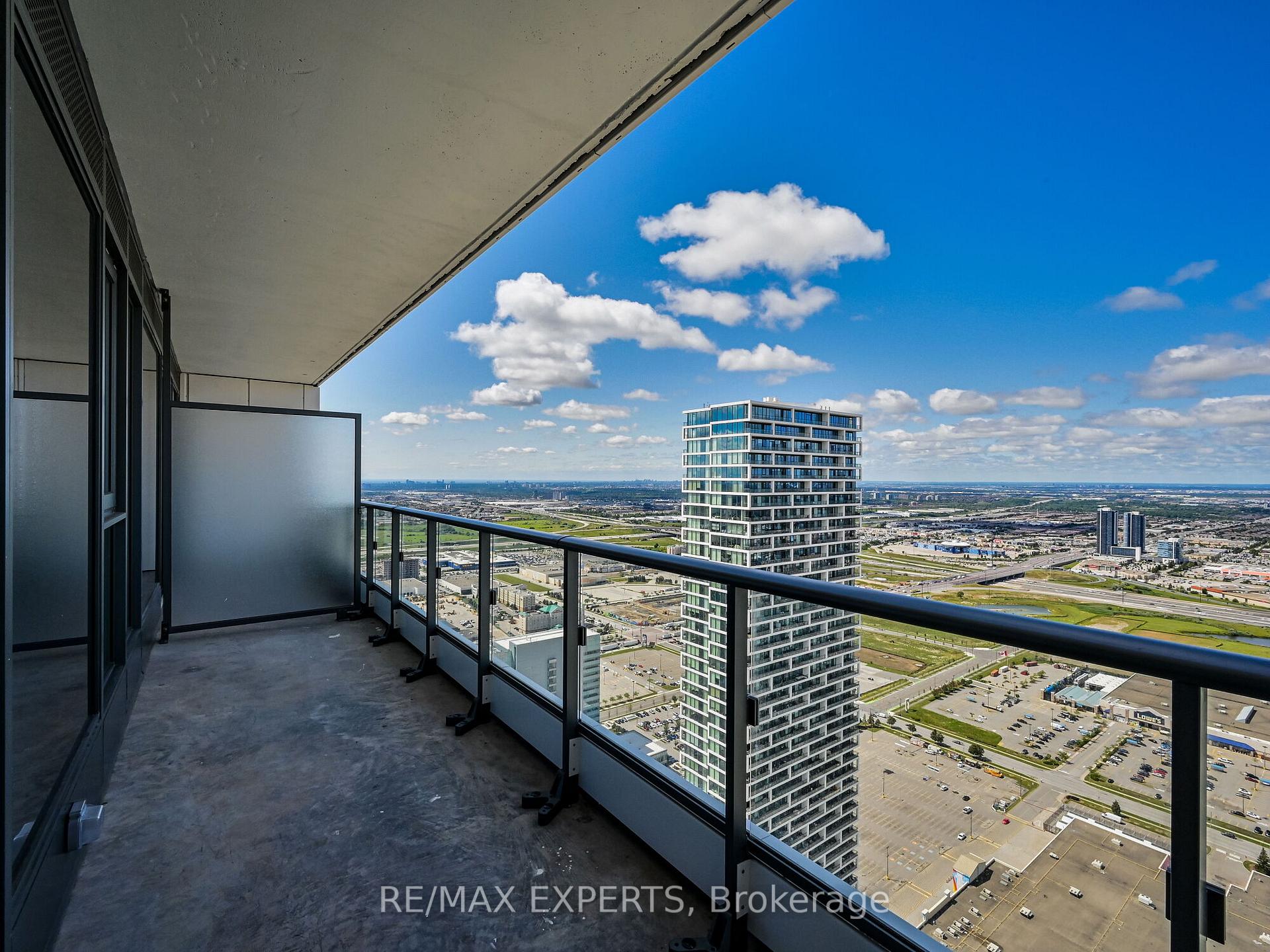 Photo 16 of Unit 5910, 950 Portage Parkway, Vaughan, Vaughan Corporate Centre — HOMEH