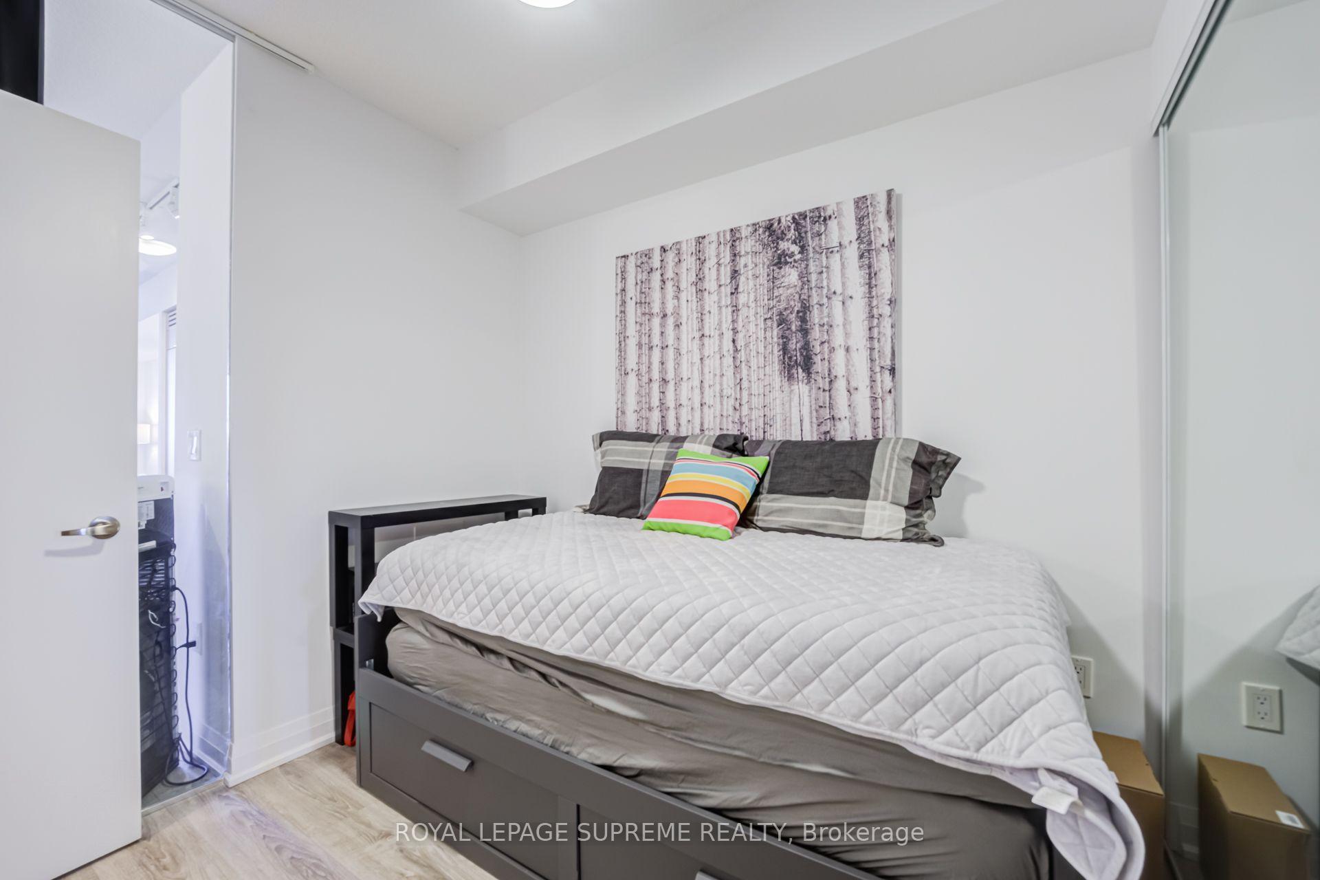 Photo 10 of Unit 414, 10 Gibbs Road, Etobicoke, Islington-City Centre West — HOMEH