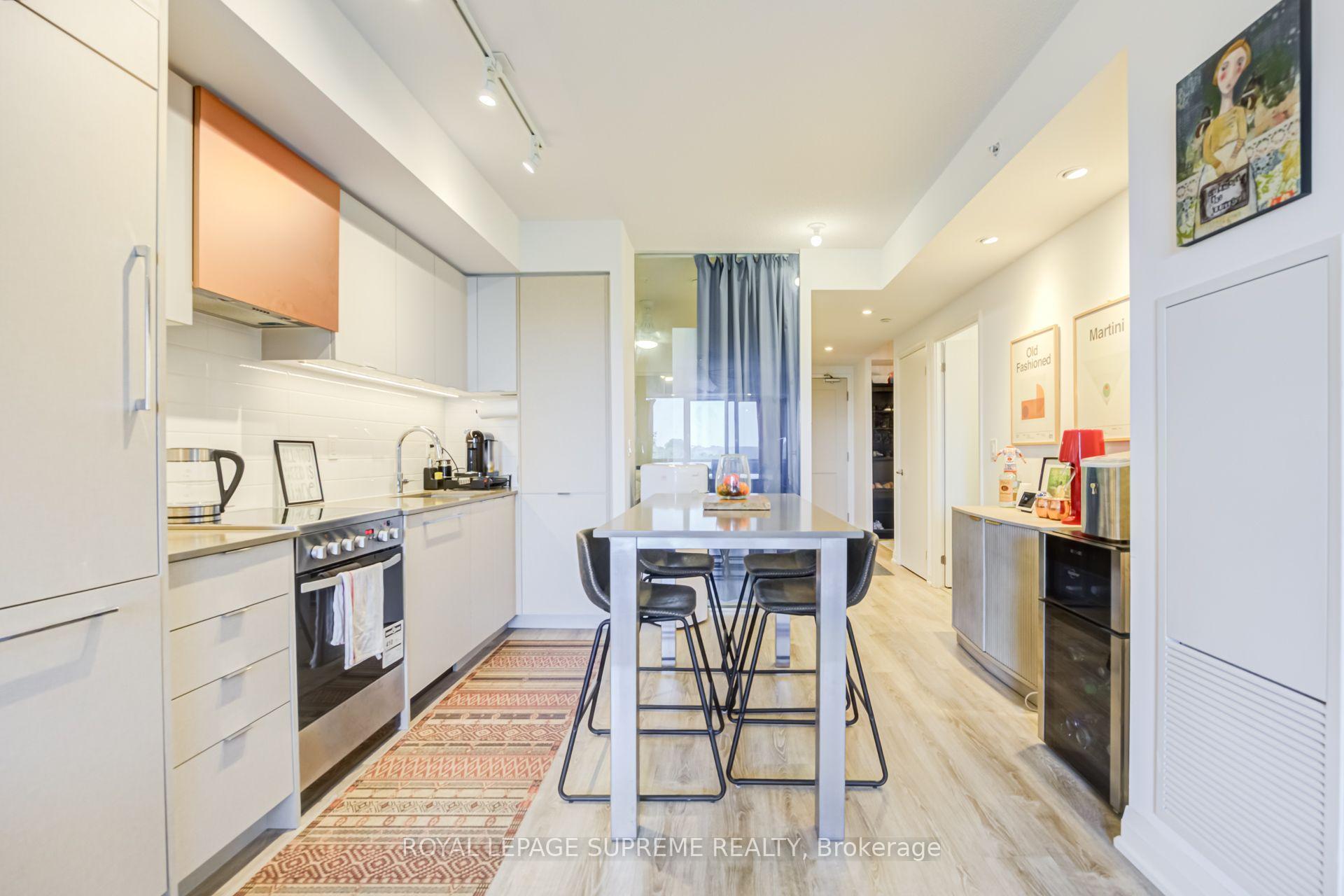 Photo 17 of Unit 414, 10 Gibbs Road, Etobicoke, Islington-City Centre West — HOMEH